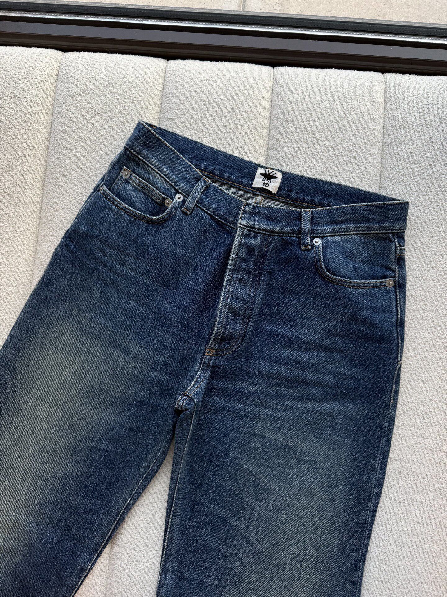 Dior Dior Women's Bee Logo Wide-Leg Jeans Size 38" / US 16 / IT 52 - 4 Thumbnail