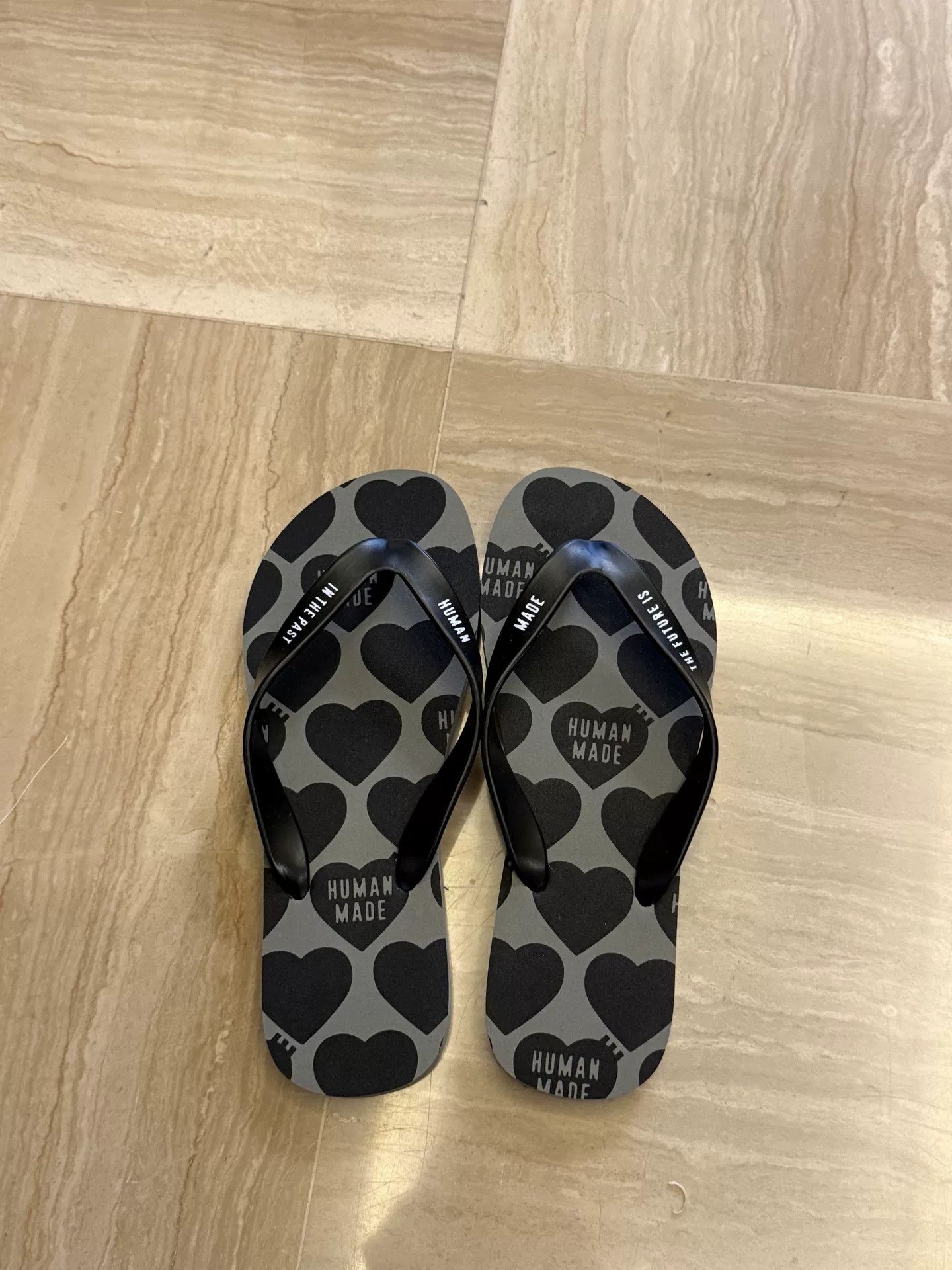 Human Made Human Made Women's Heart Flip-Flops Size US 6 / IT 36 - 3 Thumbnail