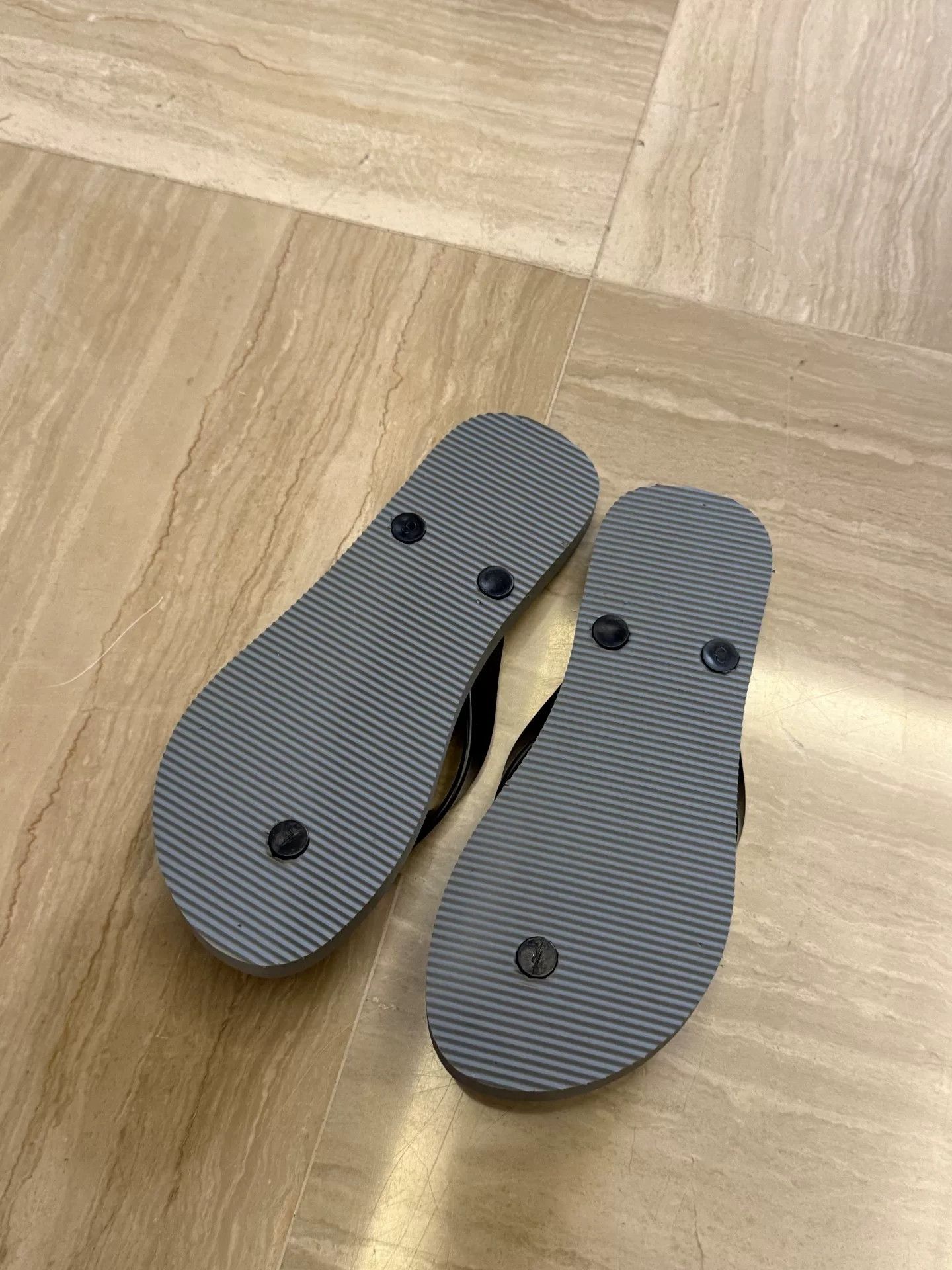 Human Made Human Made Women's Heart Flip-Flops Size US 6 / IT 36 - 5 Thumbnail
