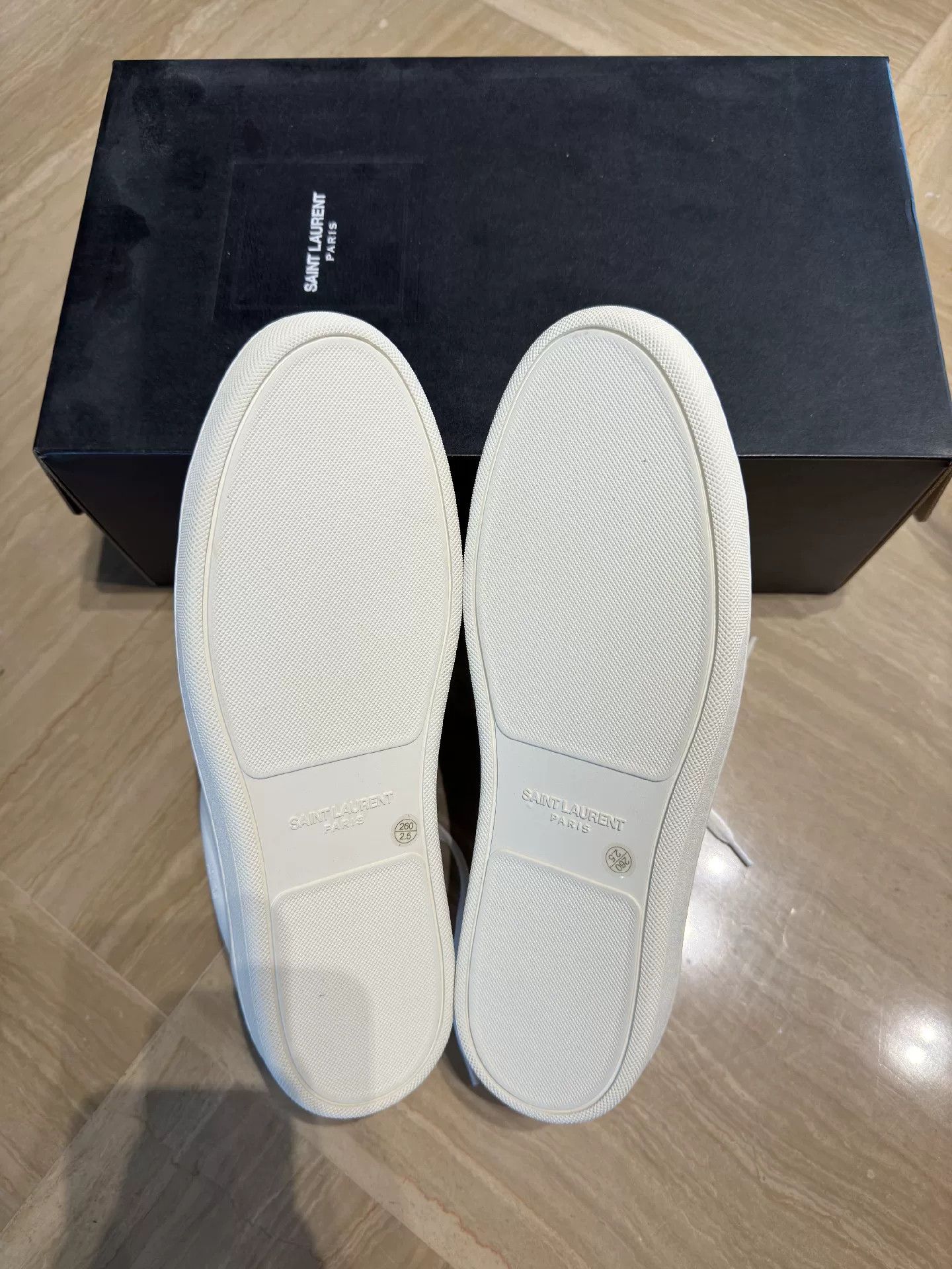 Saint Laurent Paris Saint Laurent Andy White Leather Sneakers Size US 9 / EU 42 - 5 Thumbnail