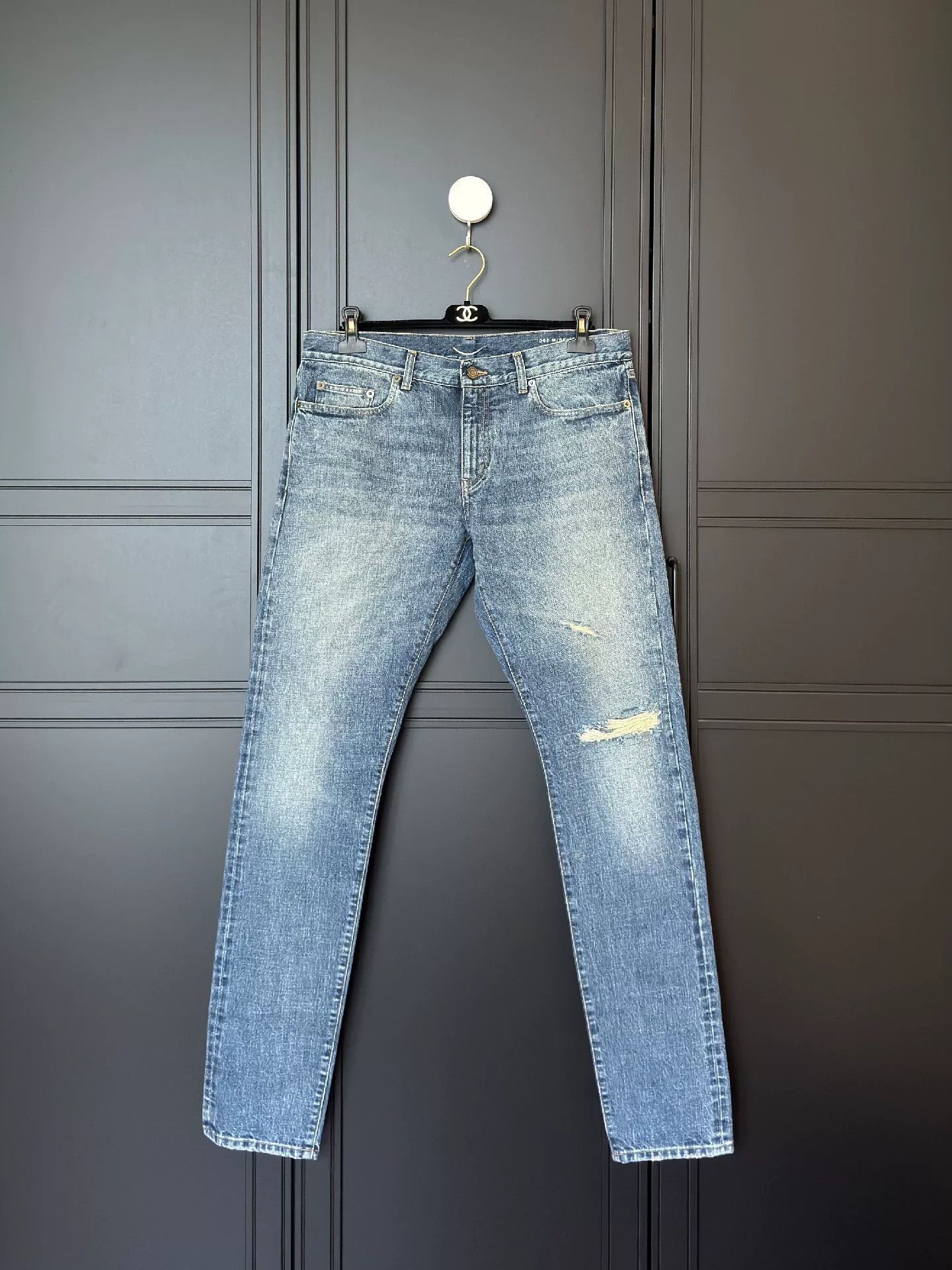 Saint Laurent Paris Saint Laurent Men's Distressed Washed Blue Jeans Size US 34 / EU 50 - 2 Thumbnail