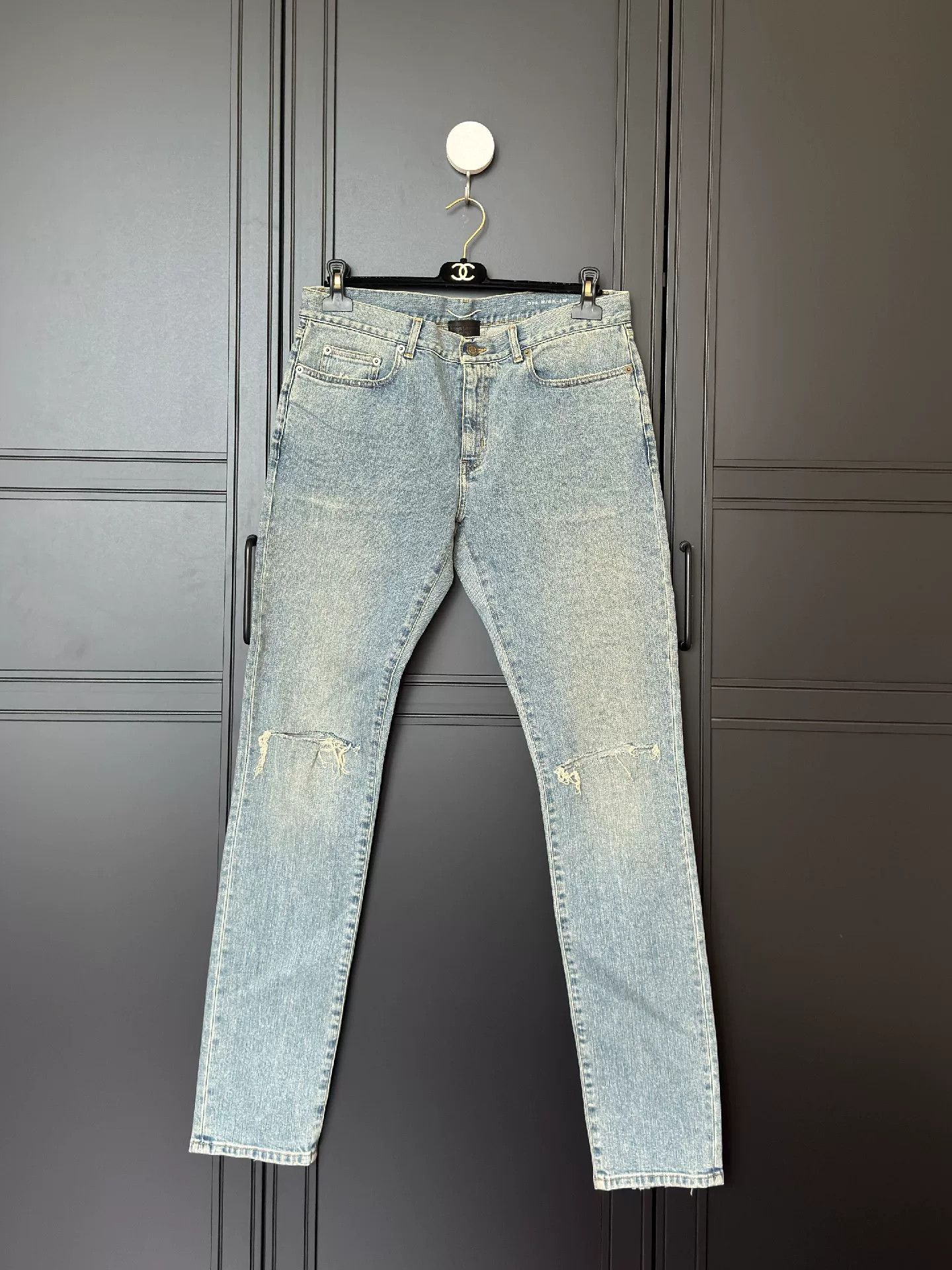 Saint Laurent Paris YSL Men's Washed Blue Ripped Jeans Size US 33 - 2 Thumbnail