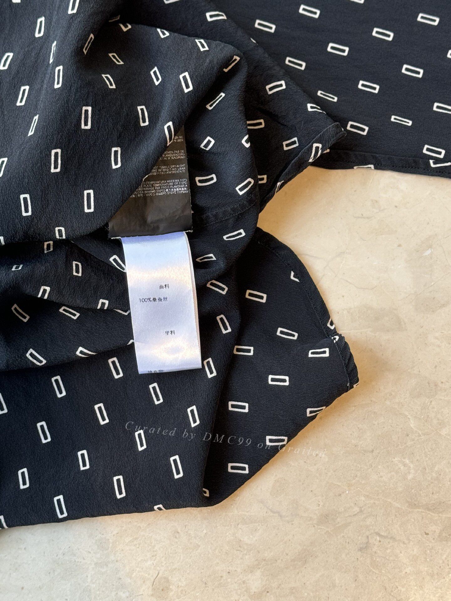 Saint Laurent Paris YSL Men's 100% Silk Printed Shirt Size US M / EU 48-50 / 2 - 7 Thumbnail