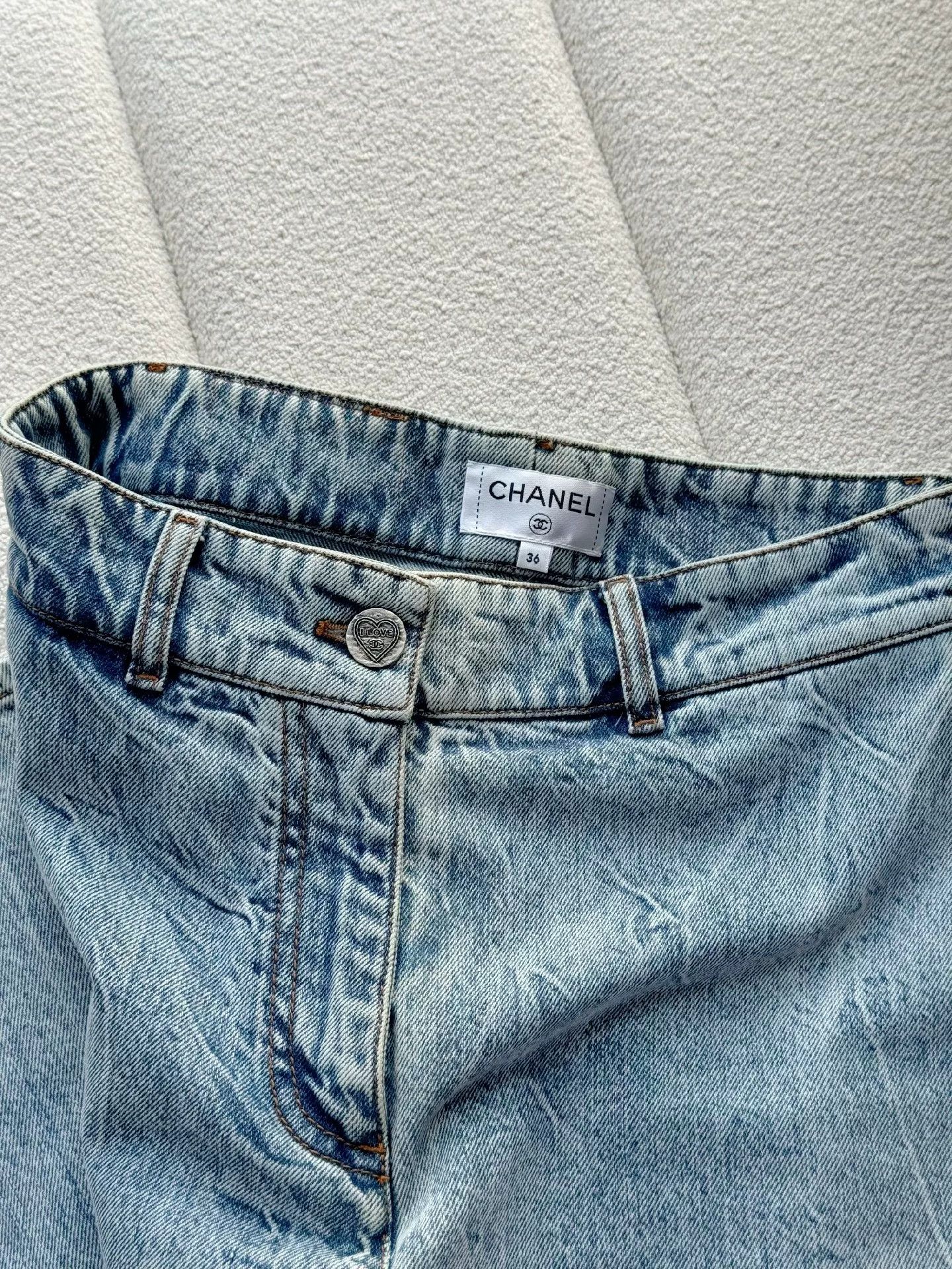 Chanel Chanel Women's Wide-Leg Denim Jeans Size 36" / US 14 / IT 50 - 5 Thumbnail