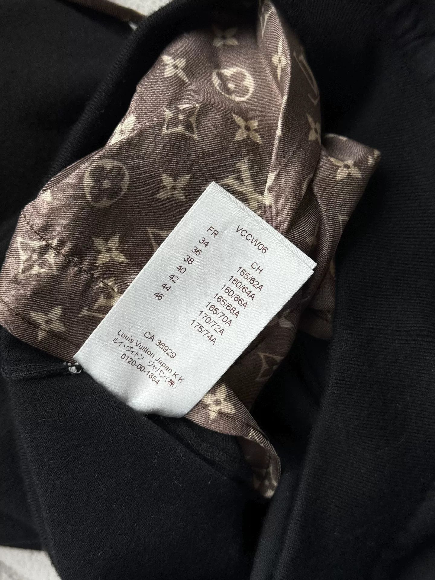 Louis Vuitton Louis Vuitton Women's Cashmere Sweatpants Size 36" / US 14 / IT 50 - 6 Thumbnail