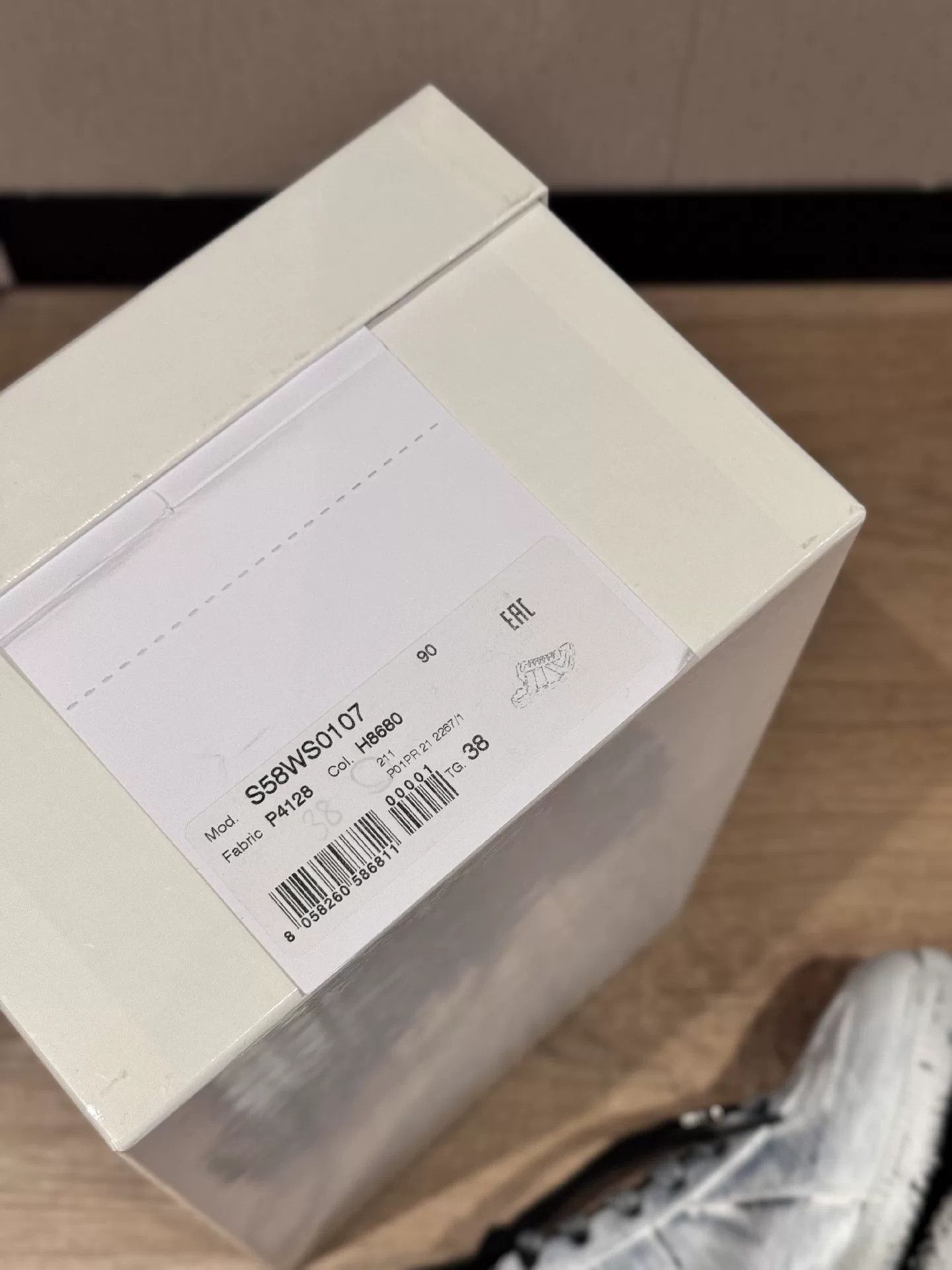 Maison Margiela Maison Margiela Slip-On Trainer Slippers Size US 7 / IT 37 - 9 Thumbnail