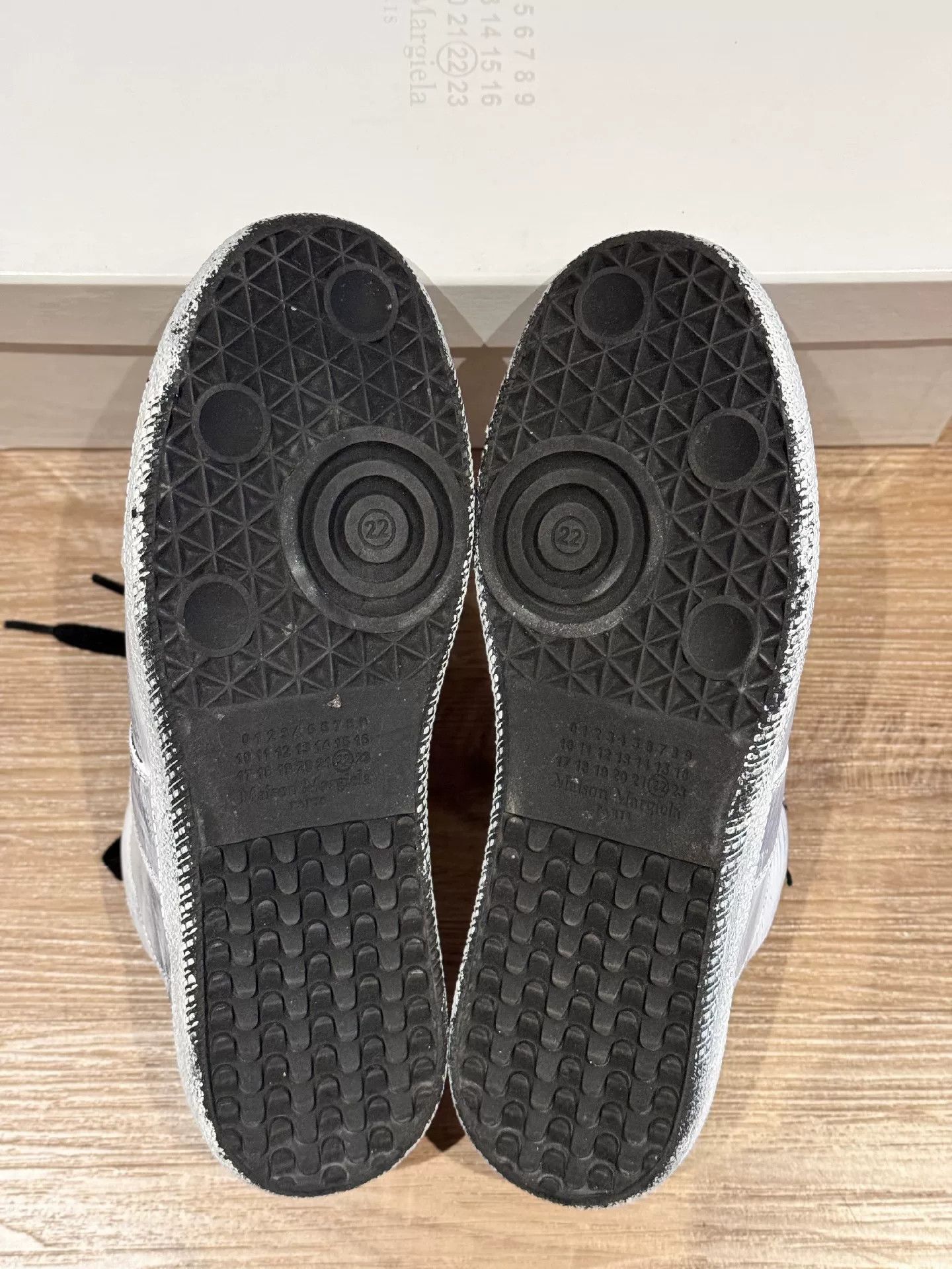 Maison Margiela Maison Margiela Slip-On Trainer Slippers Size US 7 / IT 37 - 6 Thumbnail