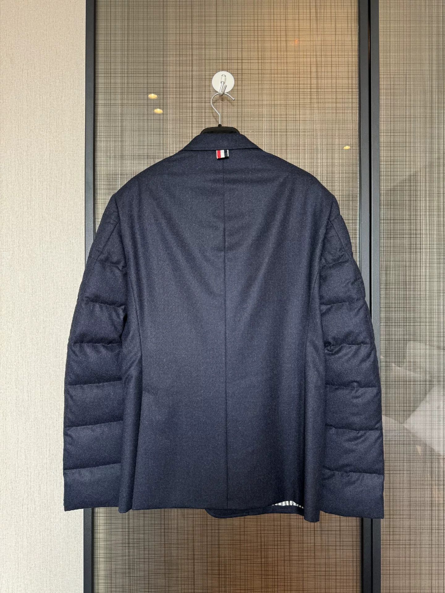 Thom Browne Thom Browne Men's Suit Jacket Size US L / EU 52-54 / 3 - 2 Thumbnail
