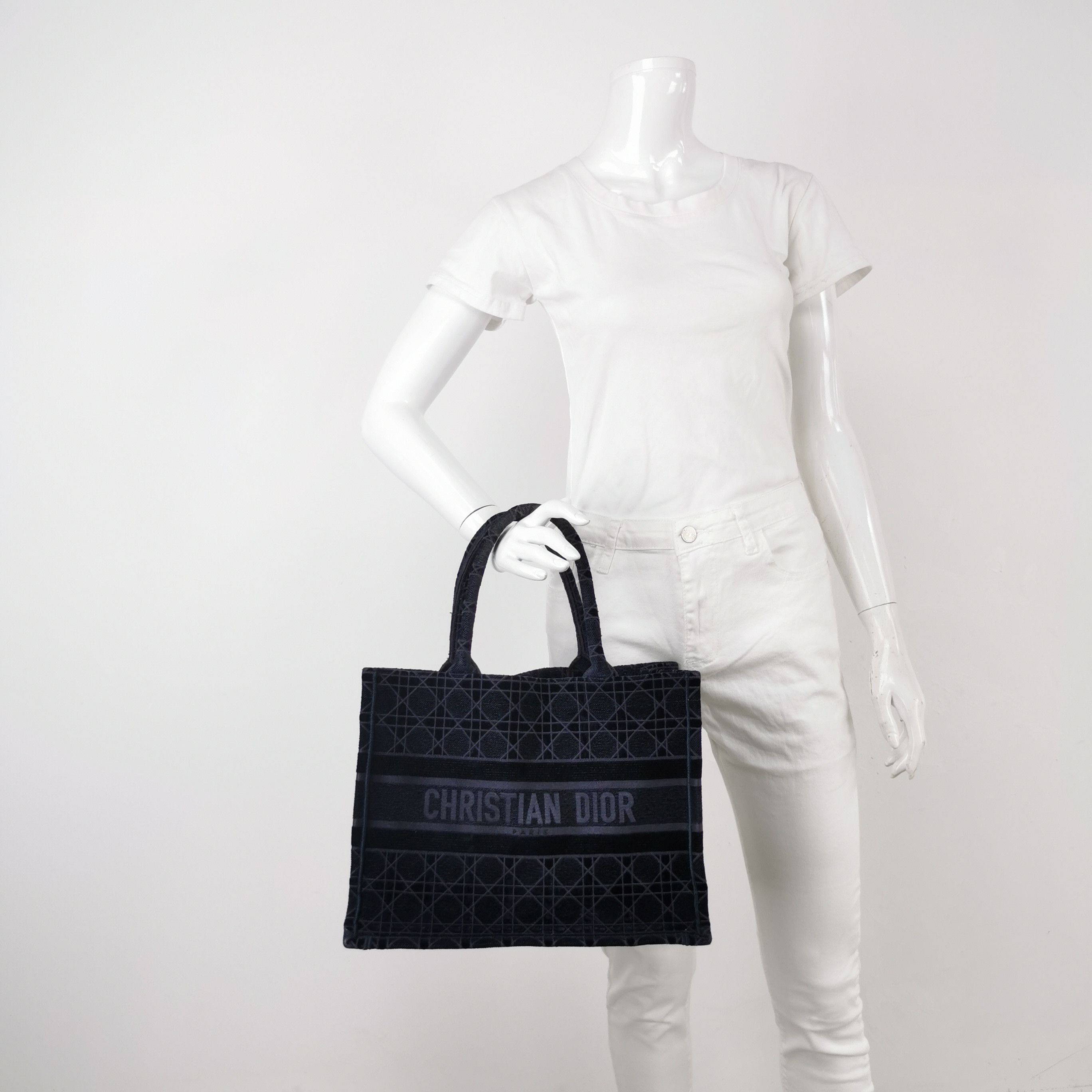 Dior Dior Women os Tote Bags Size ONE SIZE - 2 Thumbnail