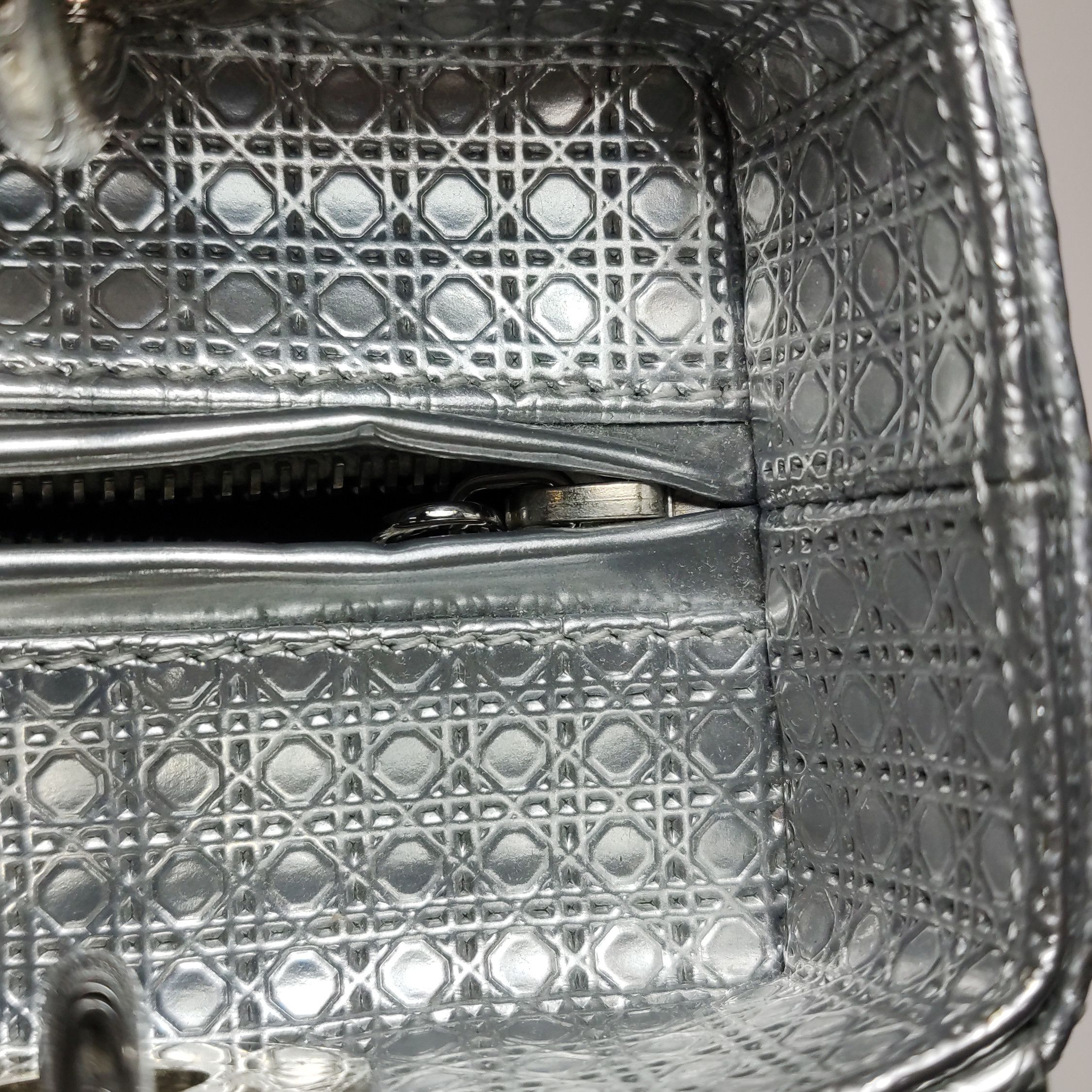Dior Dior Women os Shoulder Bags Size ONE SIZE - 14 Thumbnail