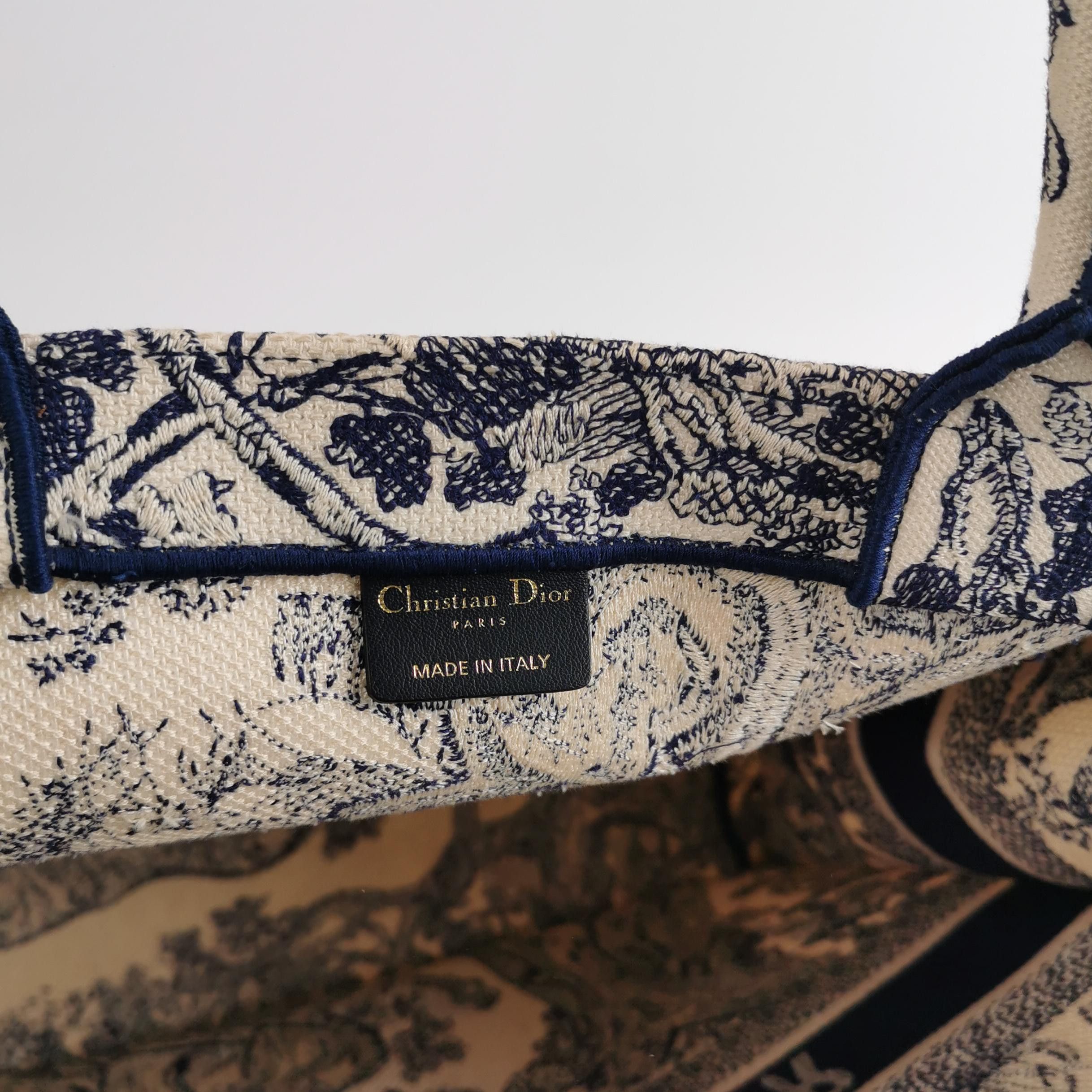 Dior Dior Women os Shoulder Bags Size ONE SIZE - 8 Thumbnail