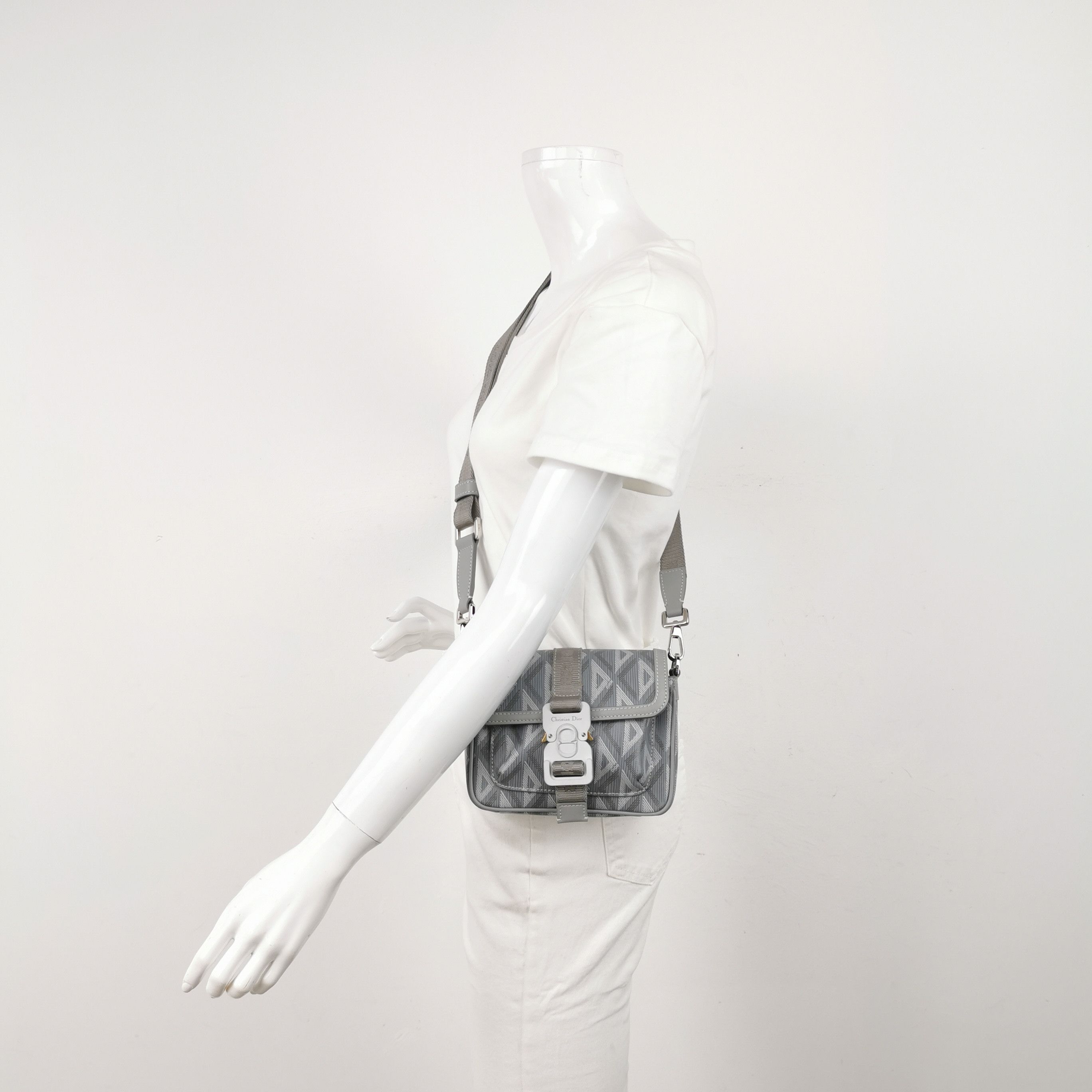 Dior Dior Women os Shoulder Bags Size ONE SIZE - 2 Thumbnail