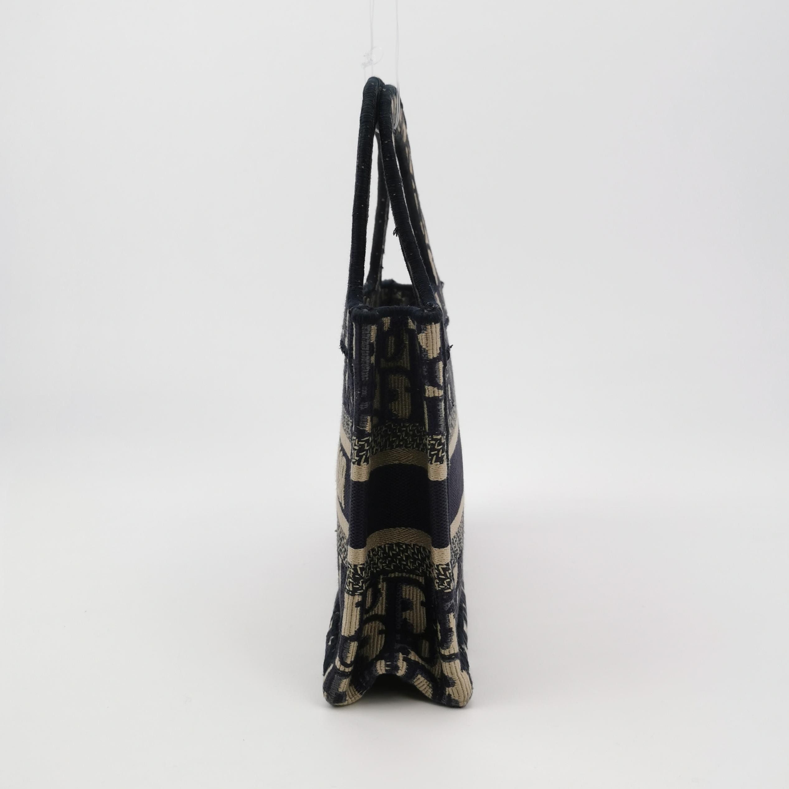 Dior Dior Women os Tote Bags Size ONE SIZE - 3 Thumbnail