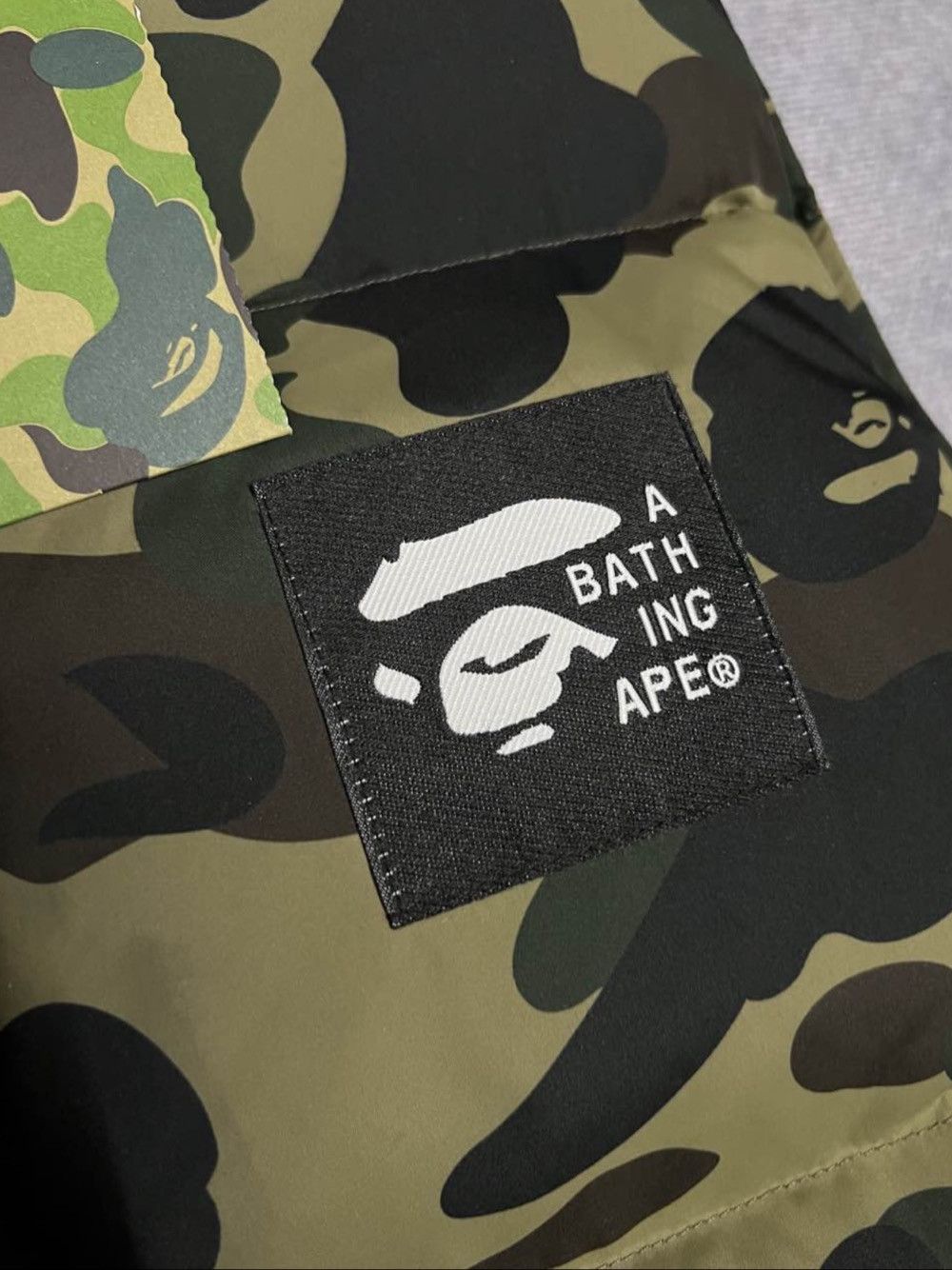 Bape A Bathing Ape Camo Reversible Vest Size M Size US M / EU 48-50 / 2 - 3 Thumbnail