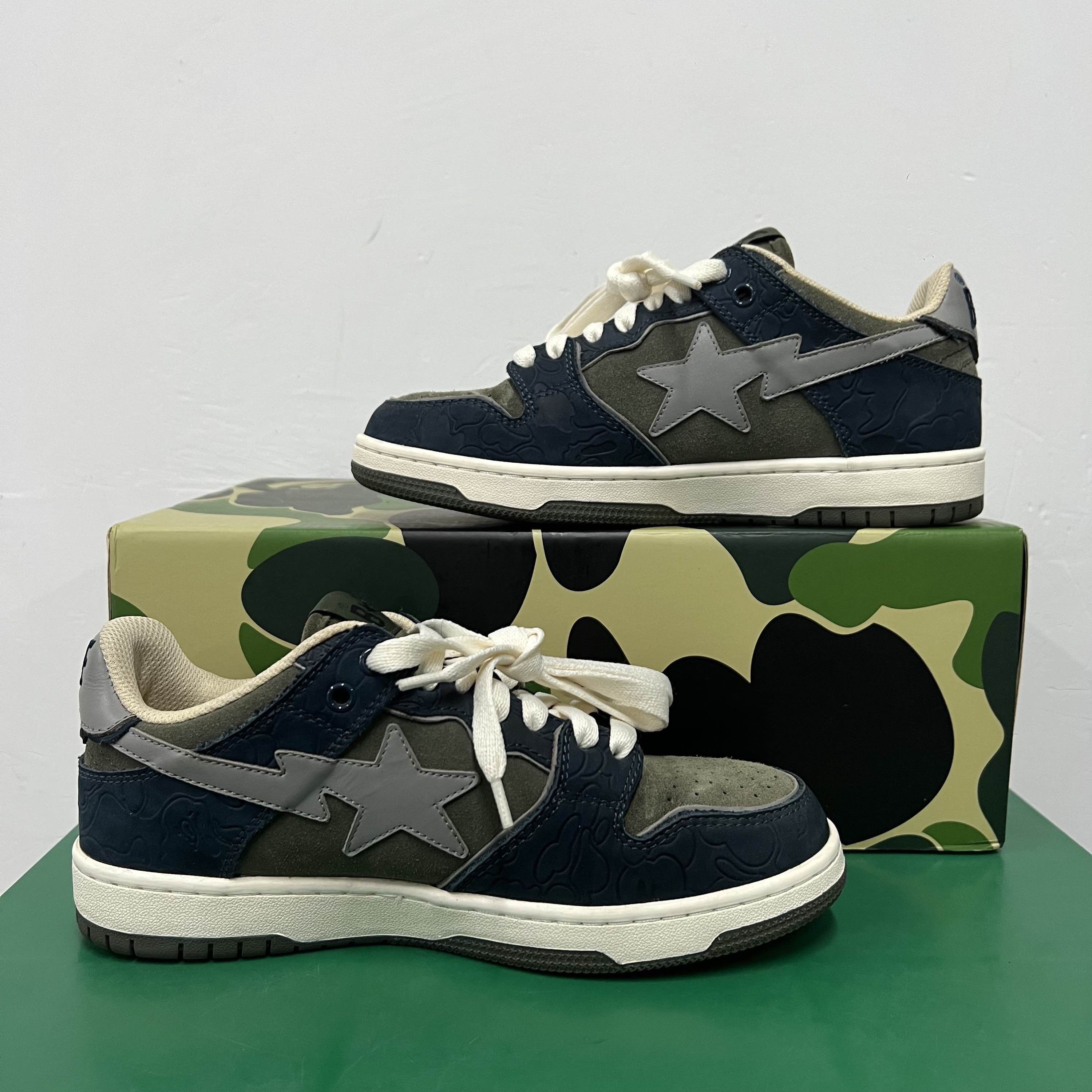 Bape A BATHING APE SK8 STA Olive Low-Top Sneakers Size 6 Size US 6 / EU 39 - 7 Thumbnail