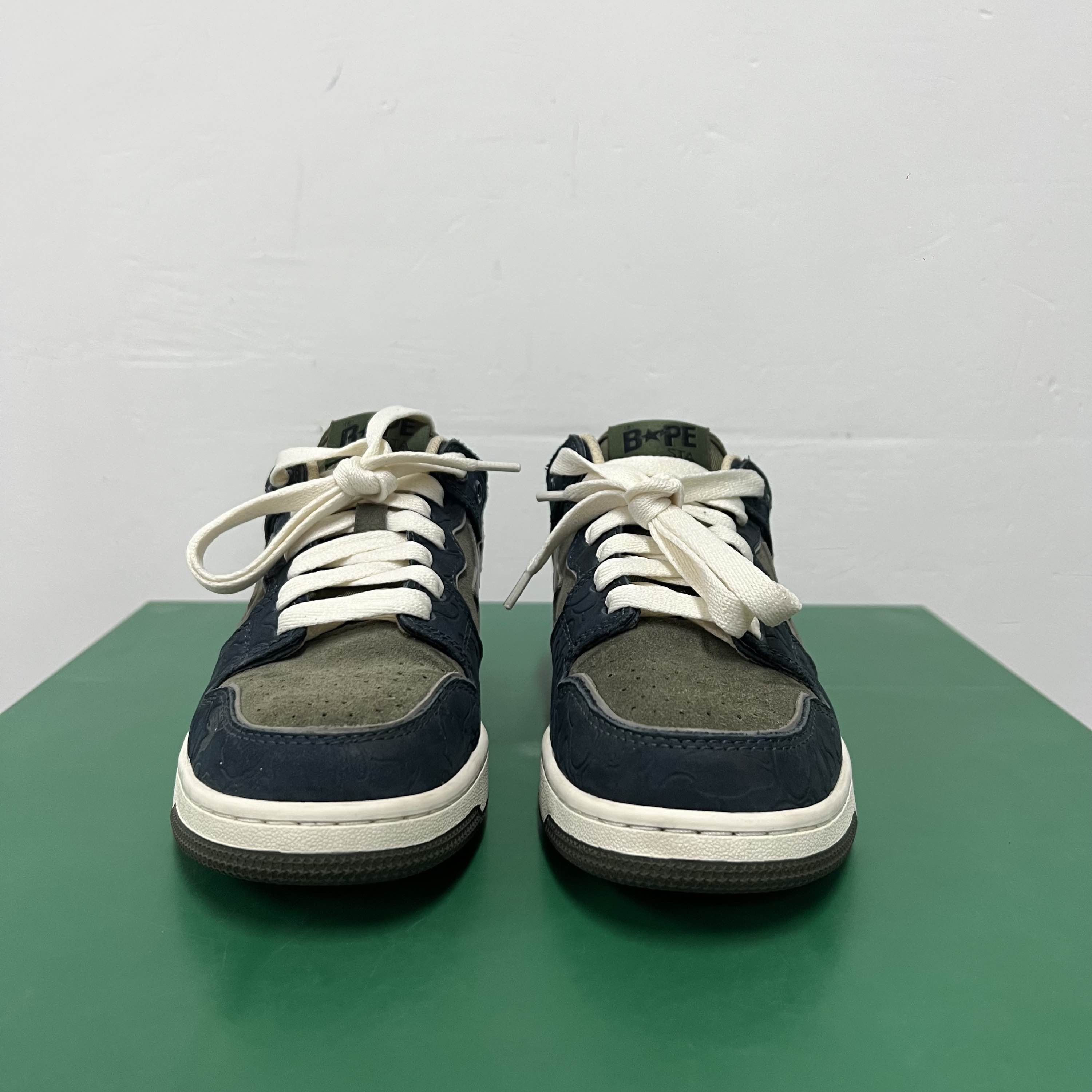 Bape A BATHING APE SK8 STA Olive Low-Top Sneakers Size 6 Size US 6 / EU 39 - 2 Thumbnail