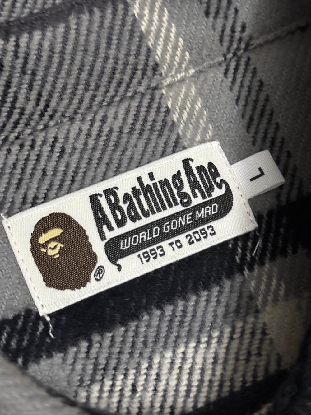 Bape A Bathing Ape Plaid Button Up Shirt Size L Size US L / EU 52-54 / 3 - 3 Thumbnail