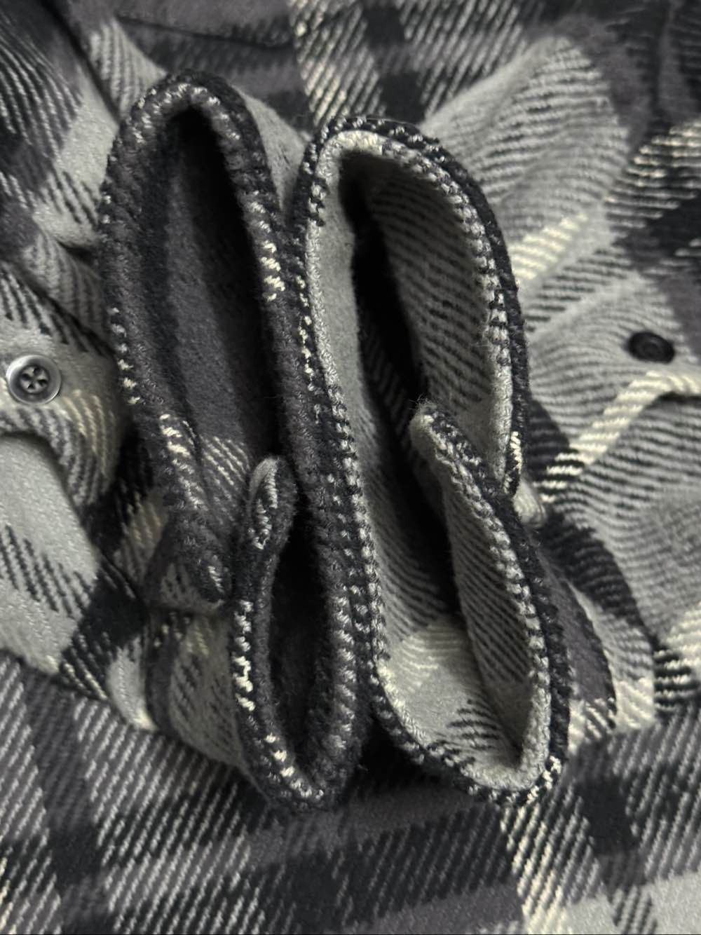 Bape A Bathing Ape Plaid Button Up Shirt Size L Size US L / EU 52-54 / 3 - 8 Thumbnail