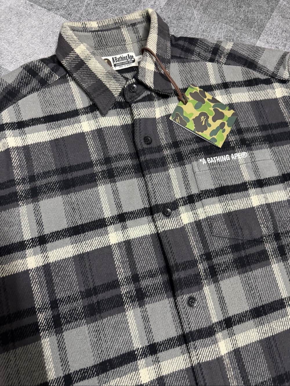 Bape A Bathing Ape Plaid Button Up Shirt Size L Size US L / EU 52-54 / 3 - 5 Thumbnail