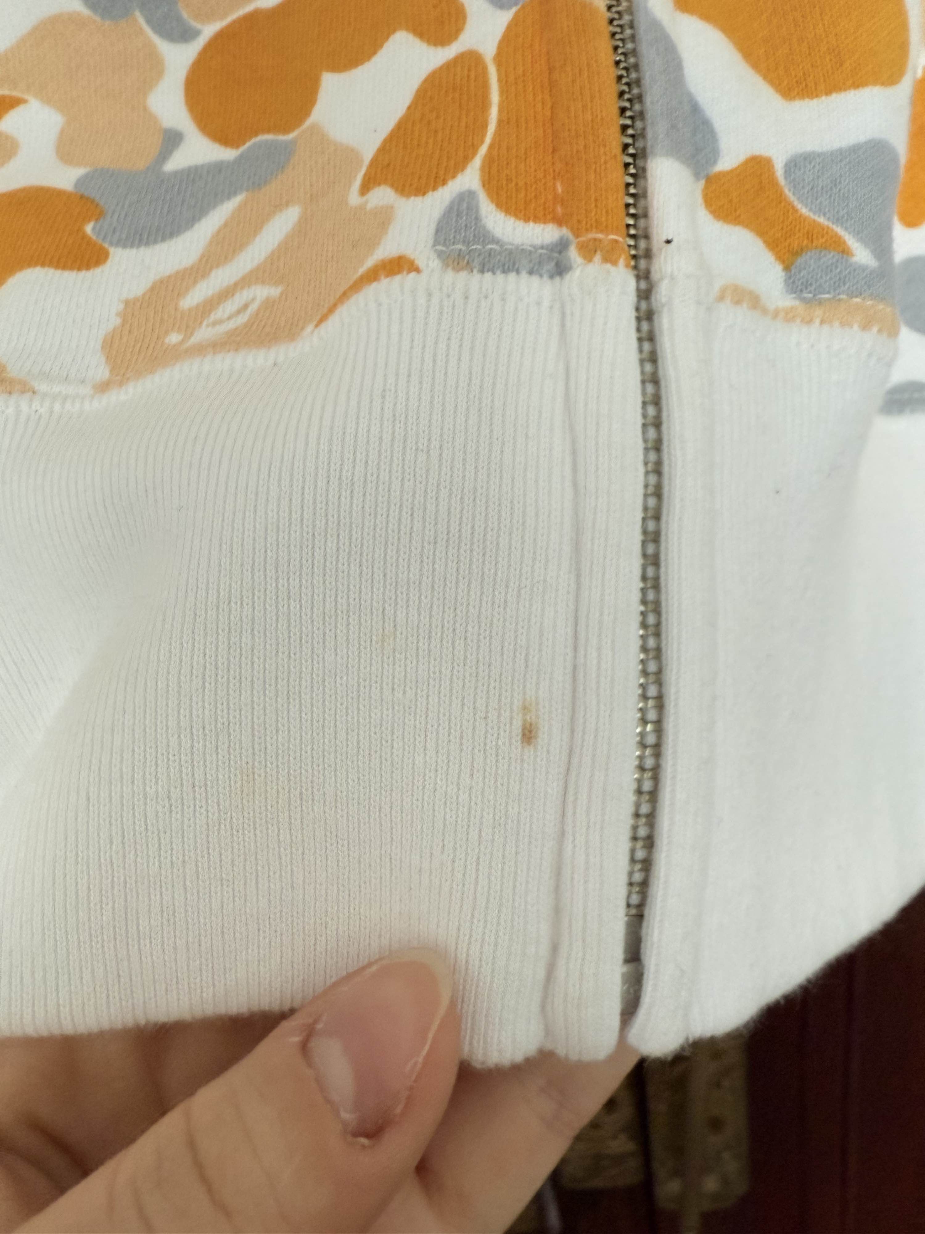 Bape A Bathing Ape Camo Shark Hoodie Size M Size US M / EU 48-50 / 2 - 6 Thumbnail