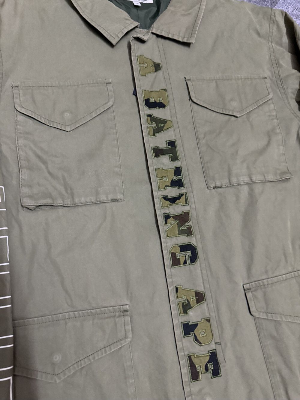 Bape A BATHING APE Logo Field Jacket XL Size US XL / EU 56 / 4 - 6 Thumbnail