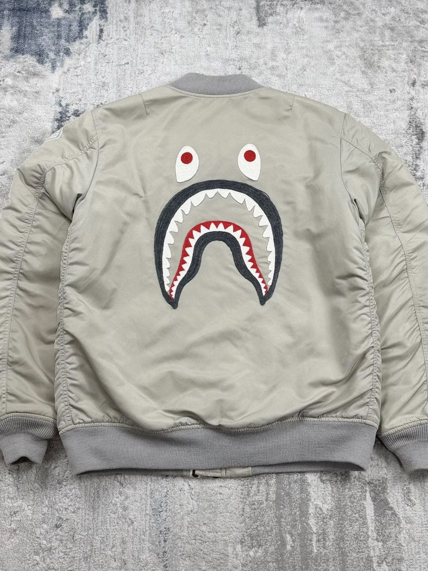 Bape A Bathing Ape WGM Shark Tiger Bomber Jacket Size L Size US L / EU 52-54 / 3 - 2 Thumbnail