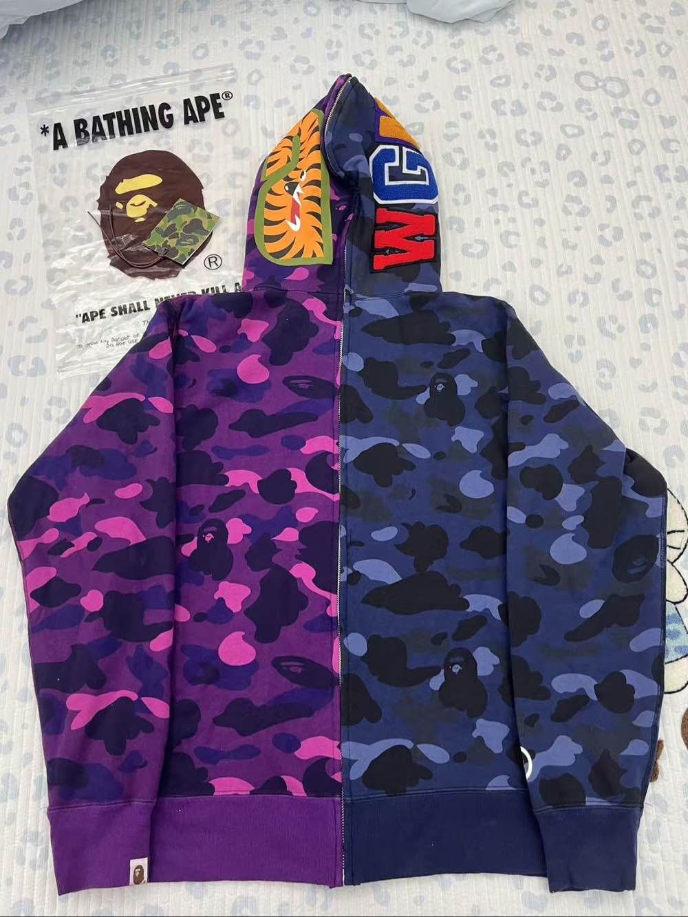 Bape A Bathing Ape Split Camo Shark Hoodie US XL Size US XL / EU 56 / 4 - 2 Thumbnail