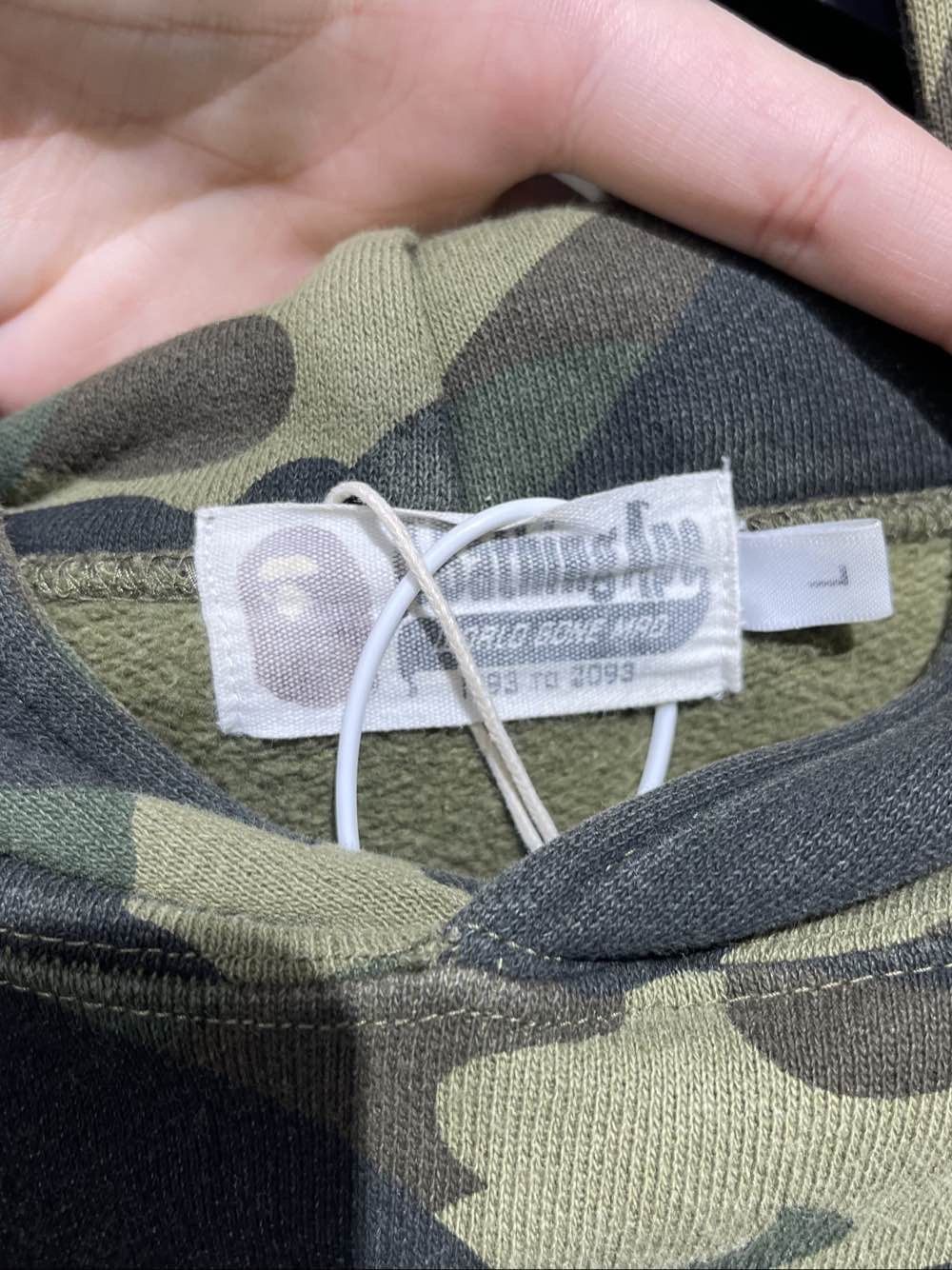 Bape A Bathing Ape Camo Shark Hoodie Size L Size US L / EU 52-54 / 3 - 3 Thumbnail
