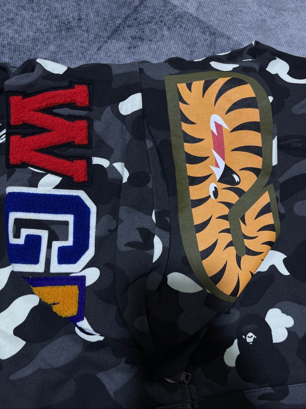 Bape A Bathing Ape Camo Full Zip Hoodie Size XL Size US XL / EU 56 / 4 - 5 Thumbnail