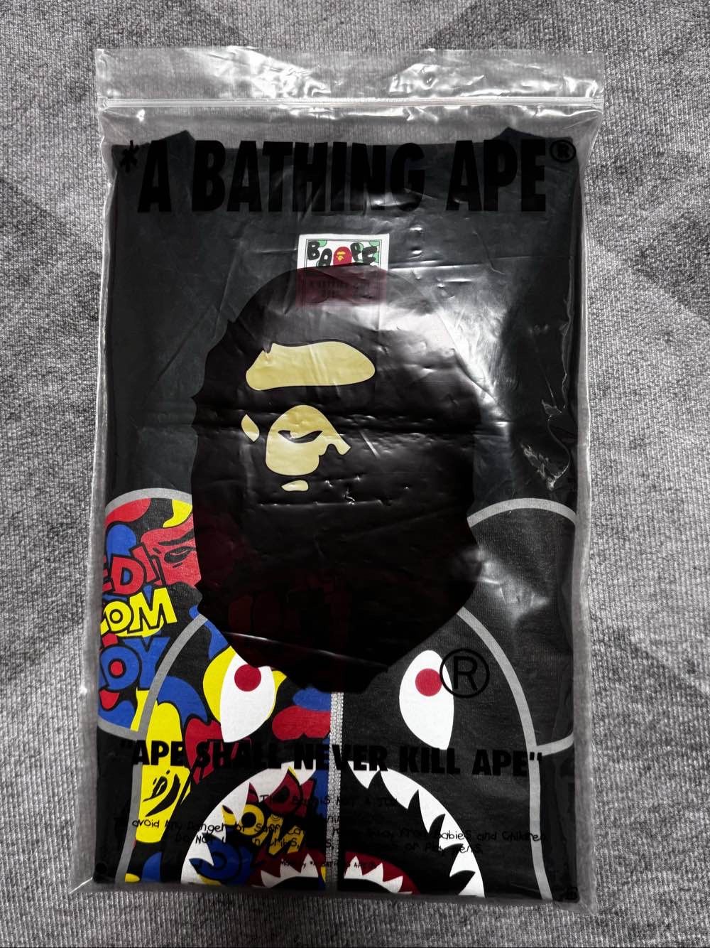Bape A BATHING APE Bearbrick Graphic T-Shirt Size XXL Size US XXL / EU 58 / 5 - 5 Thumbnail
