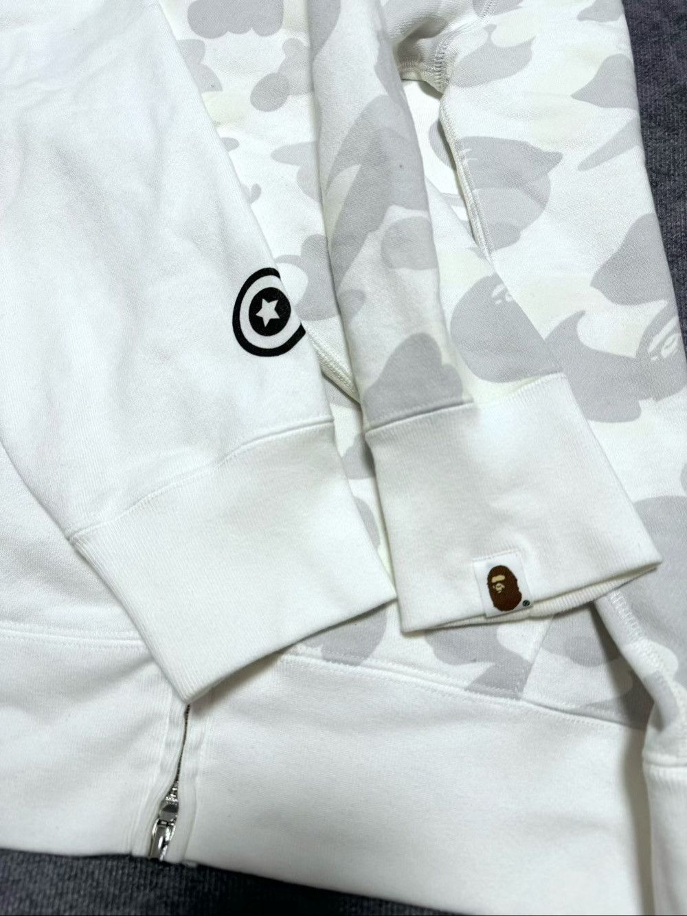 Bape A Bathing Ape City Camo Shark Tiger Full Zip Hoodie XXL Size US XXL / EU 58 / 5 - 6 Thumbnail