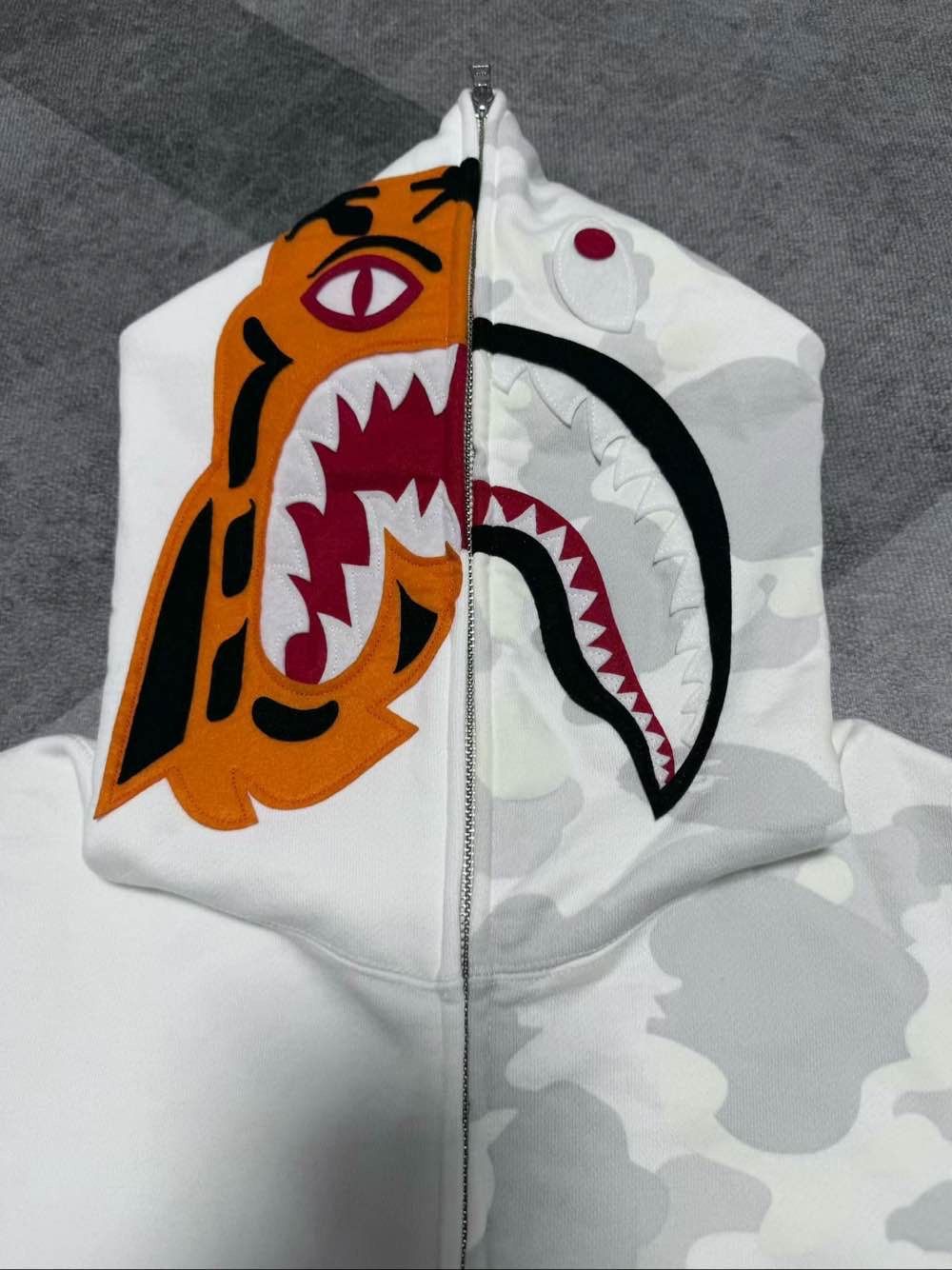Bape A Bathing Ape City Camo Shark Tiger Full Zip Hoodie XXL Size US XXL / EU 58 / 5 - 5 Thumbnail