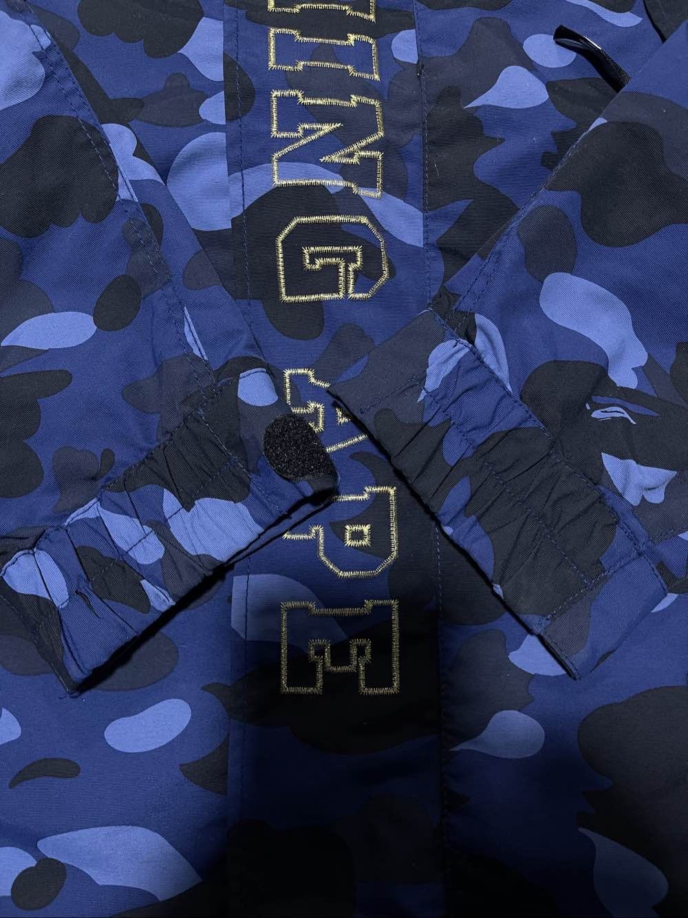 Bape A BATHING APE Blue Camo Zip Up Jacket Size L Size US L / EU 52-54 / 3 - 4 Thumbnail