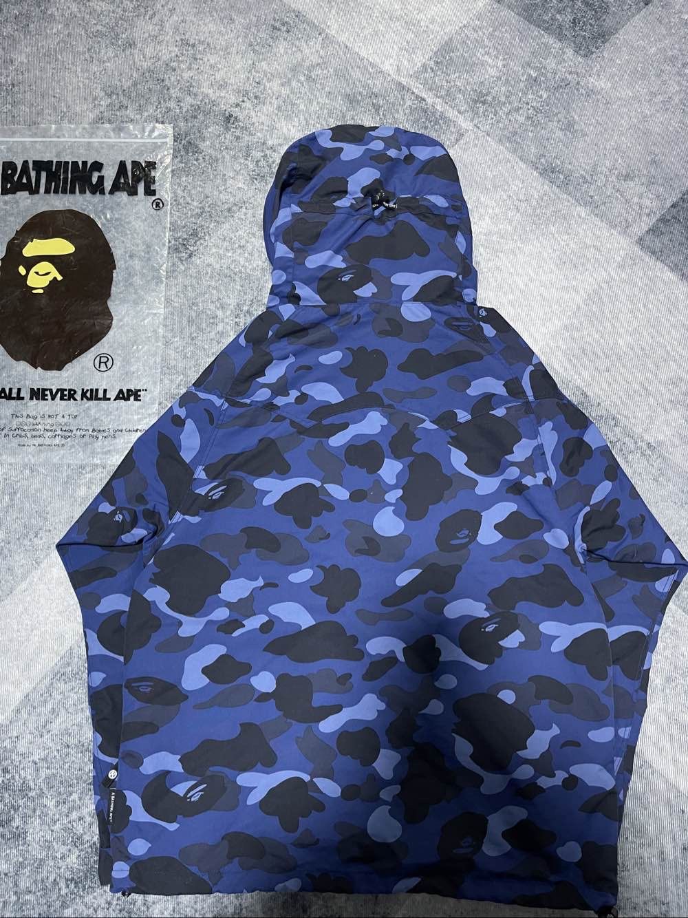 Bape A BATHING APE Blue Camo Zip Up Jacket Size L Size US L / EU 52-54 / 3 - 2 Thumbnail