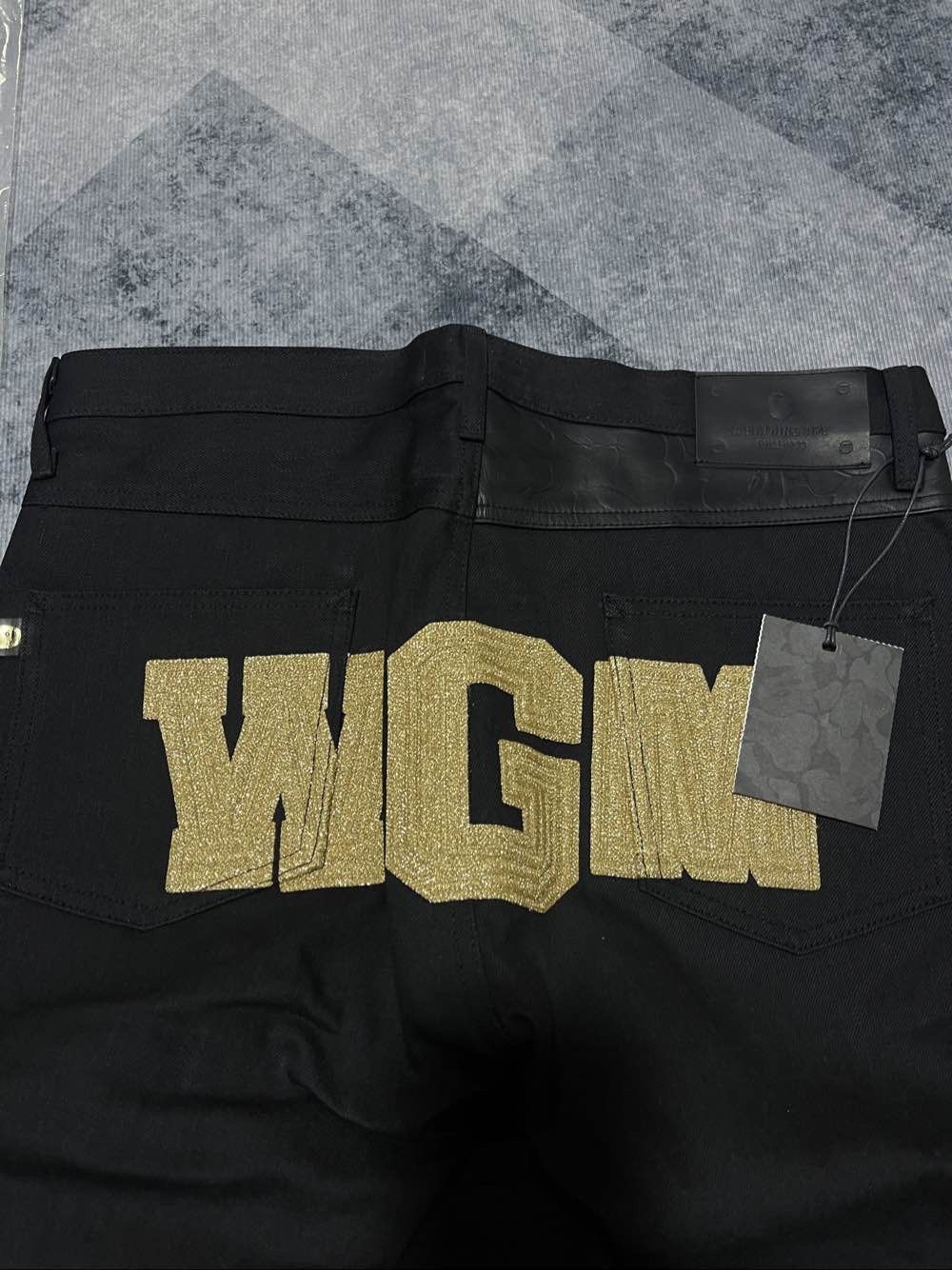 Bape A Bathing Ape Gold Shark Denim Jeans Size XL Size US 36 / EU 52 - 5 Thumbnail