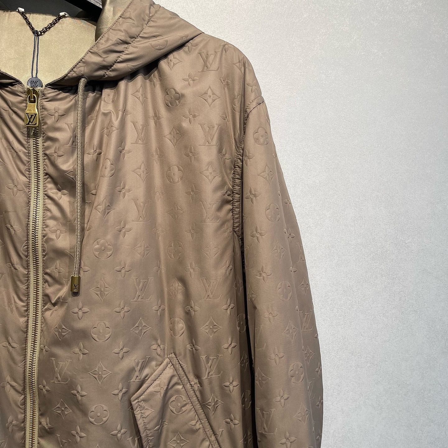 Louis Vuitton Louis Vuitton Monogram Hooded Jacket Size L Size US L / EU 52-54 / 3 - 6 Thumbnail
