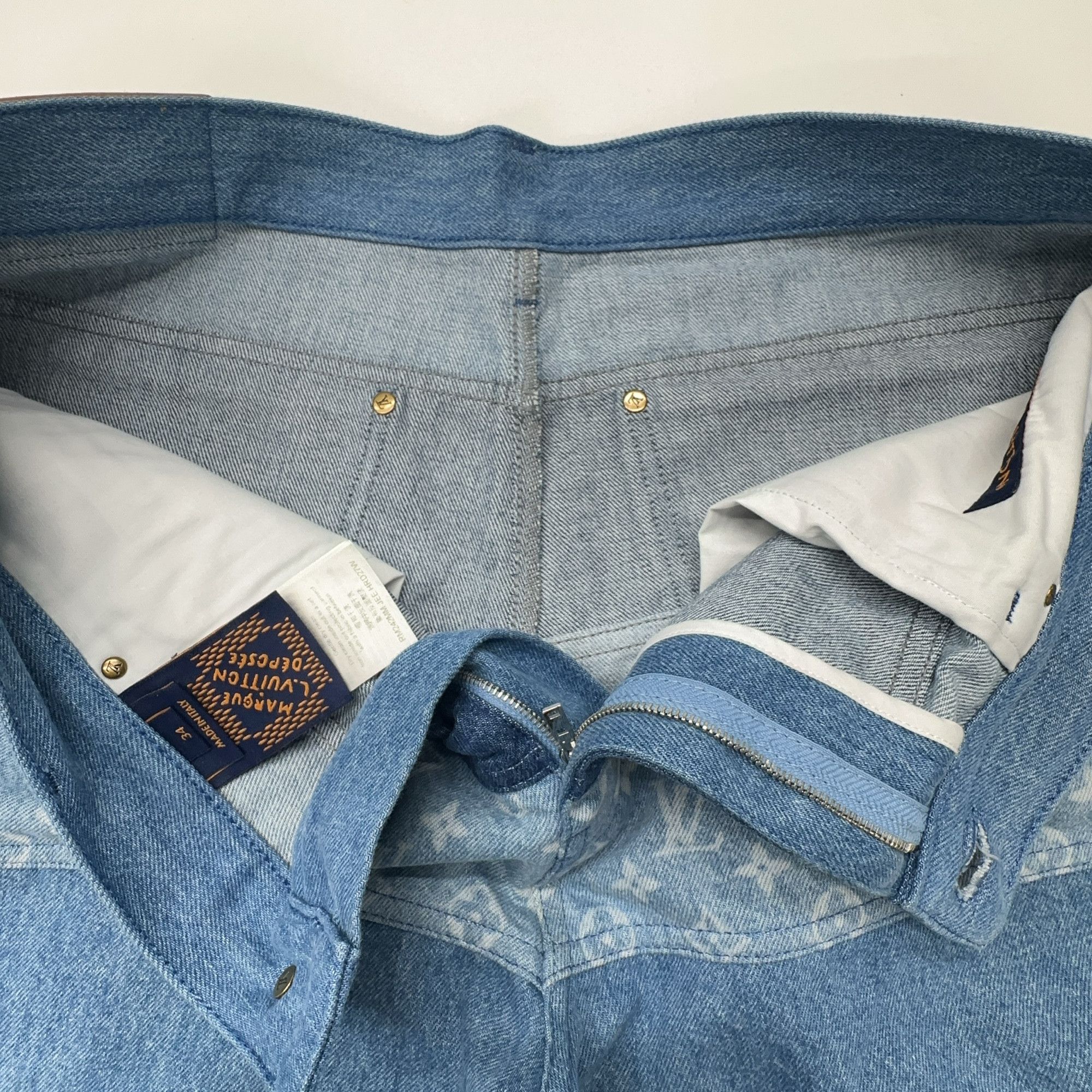 Louis Vuitton Louis Vuitton Monogram Denim Shorts US 34 Size US 34 / EU 50 - 5 Thumbnail