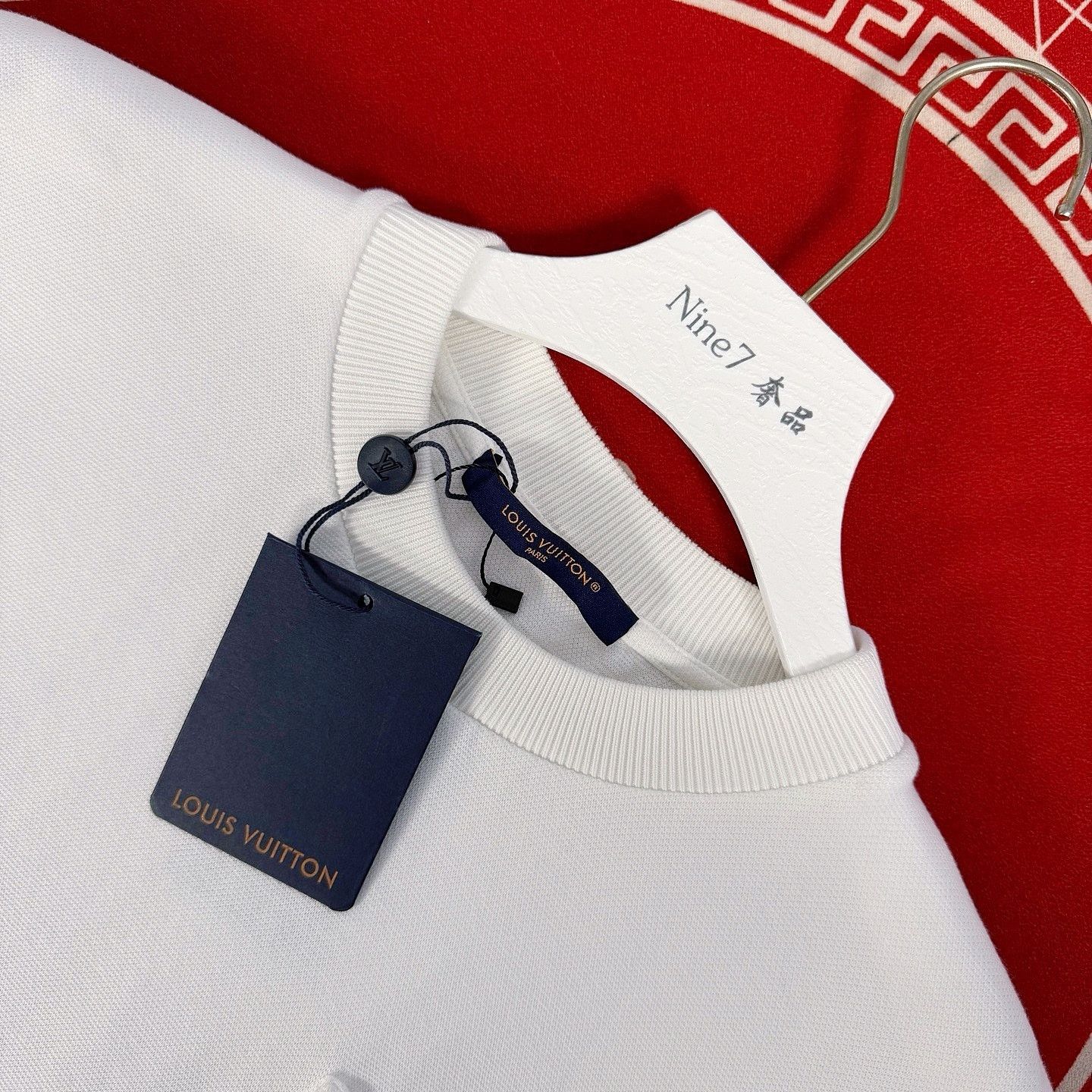 Louis Vuitton Louis Vuitton Pocket T-Shirt Size M Size US M / EU 48-50 / 2 - 3 Thumbnail