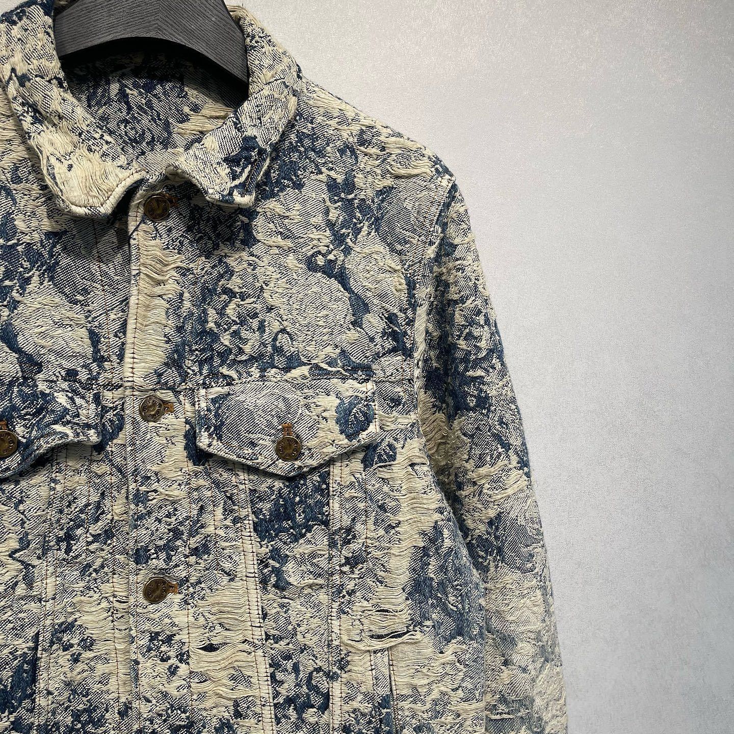 Louis Vuitton Louis Vuitton Floral Denim Jacket Size 52 Size US L / EU 52-54 / 3 - 7 Thumbnail