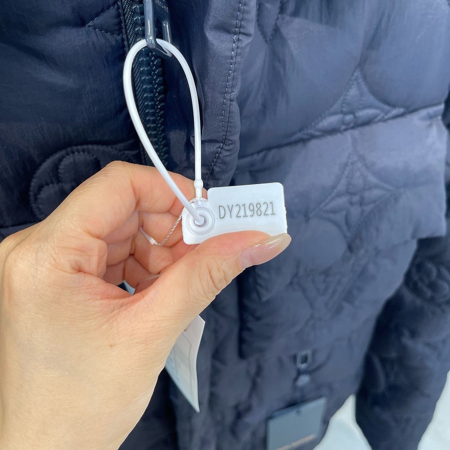 Louis Vuitton Louis Vuitton Monogram Quilted Jacket Size S Size US S / EU 44-46 / 1 - 5 Thumbnail