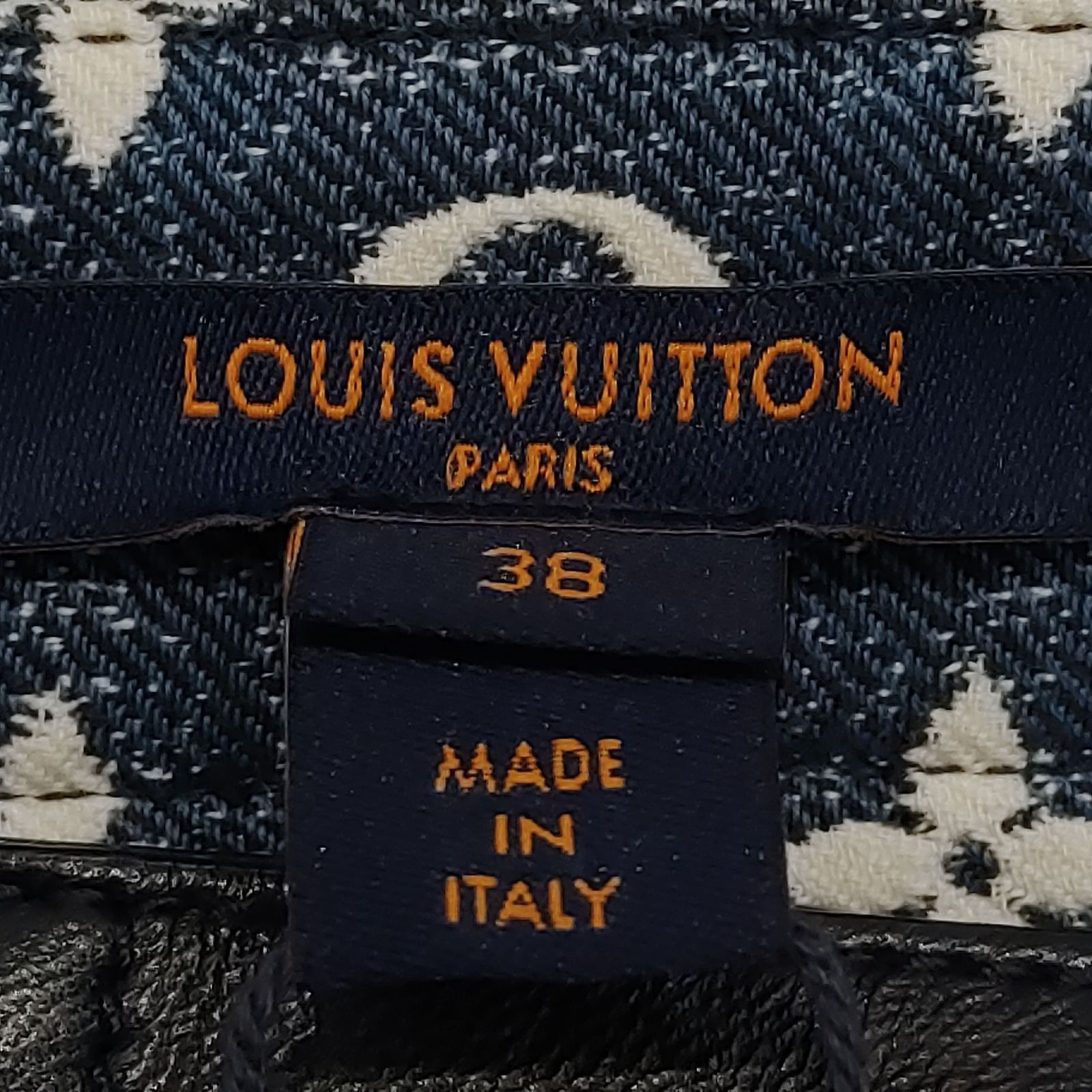 Louis Vuitton Louis Vuitton Monogram Mini Skirt Size 38 Size 26" / US 2 / IT 38 - 3 Thumbnail