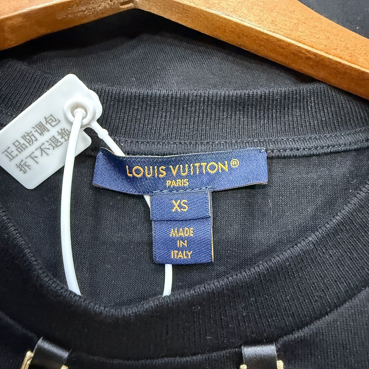 Louis Vuitton Louis Vuitton Monogram Pocket T-Shirt XS Size XS / US 0-2 / IT 36-38 - 3 Thumbnail