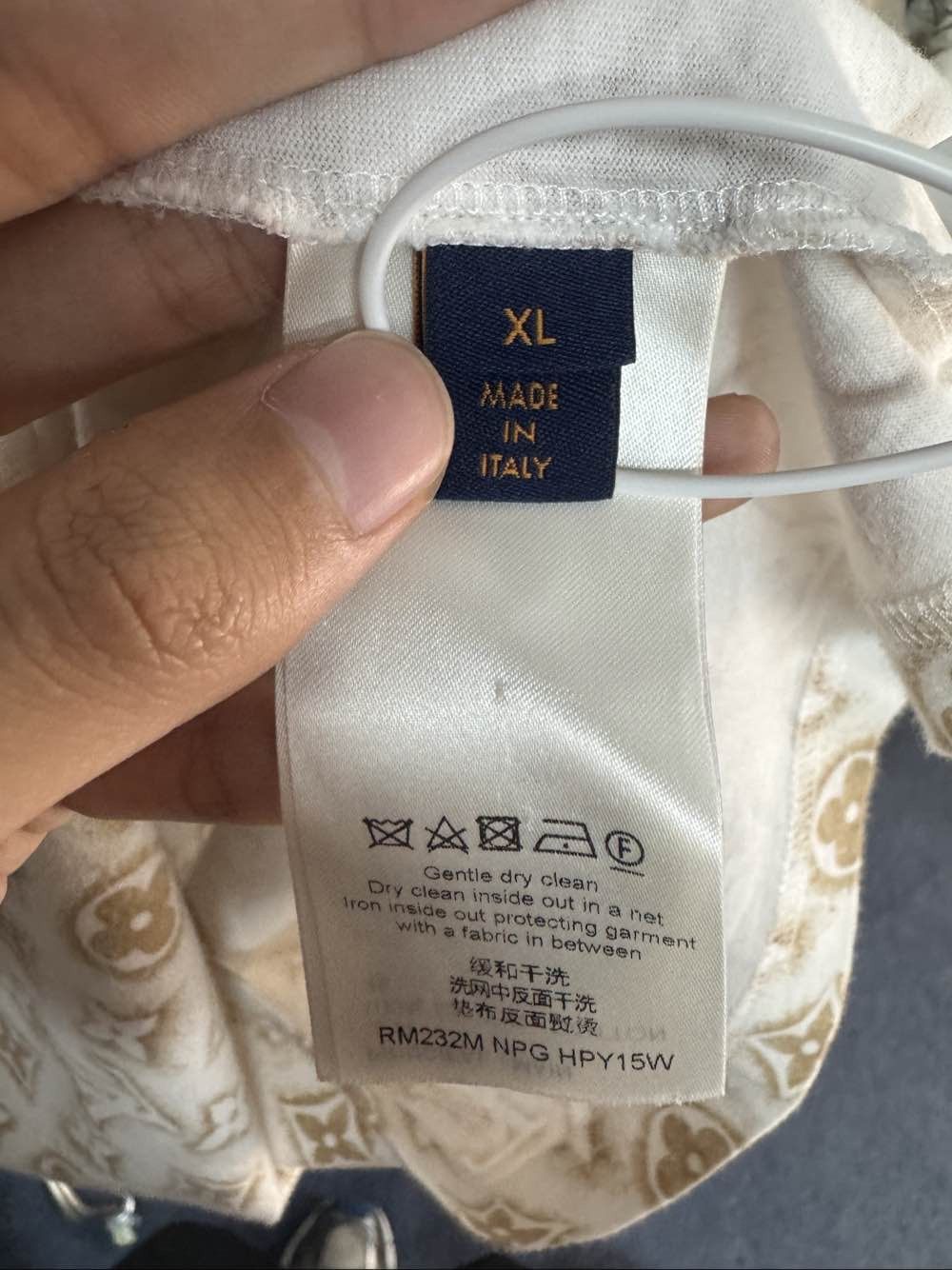 Louis Vuitton Louis Vuitton Monogram Short Sleeve T-Shirt Size XL Size US XL / EU 56 / 4 - 4 Thumbnail