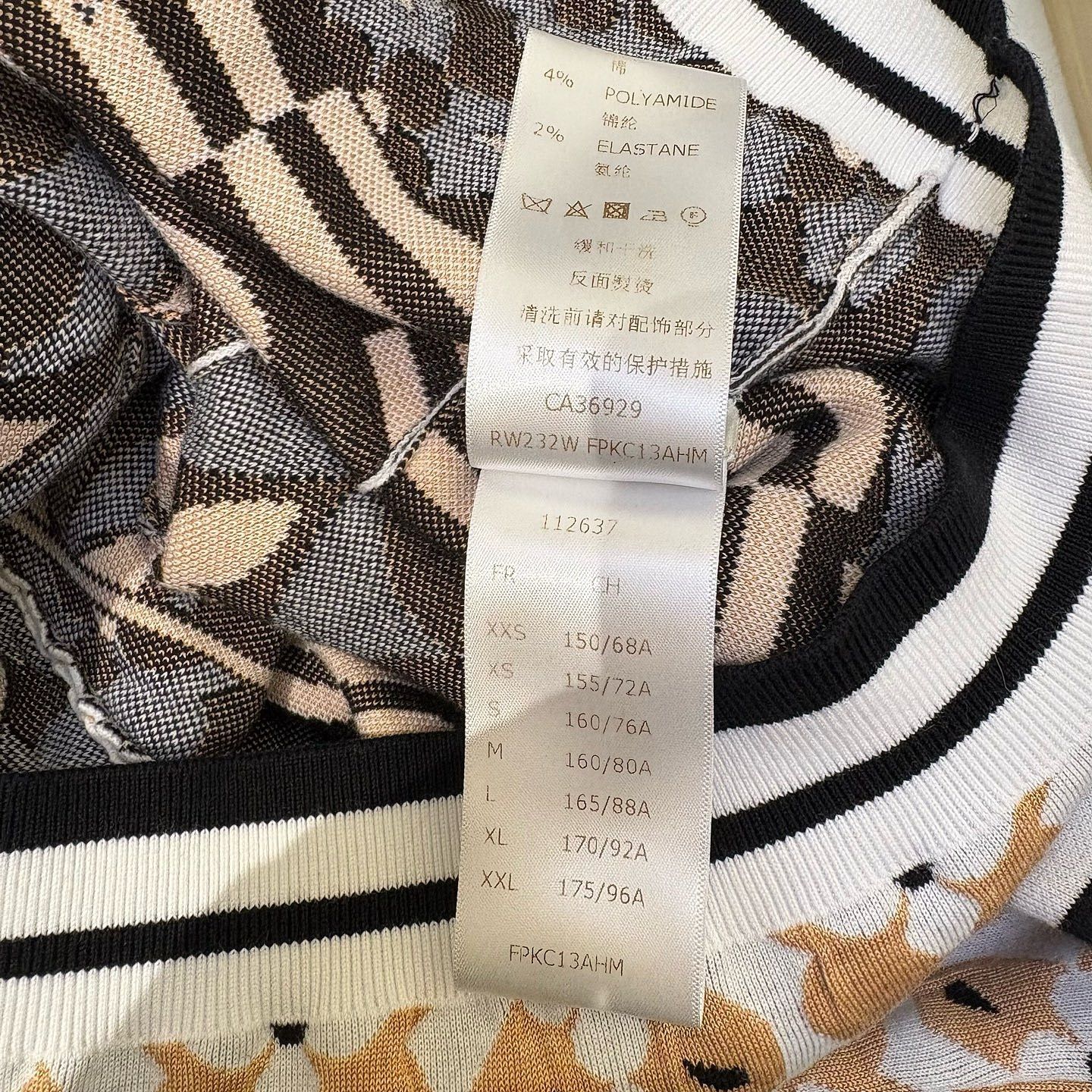 Louis Vuitton Louis Vuitton Monogram Pattern Cardigan Size M Size M / US 6-8 / IT 42-44 - 10 Thumbnail