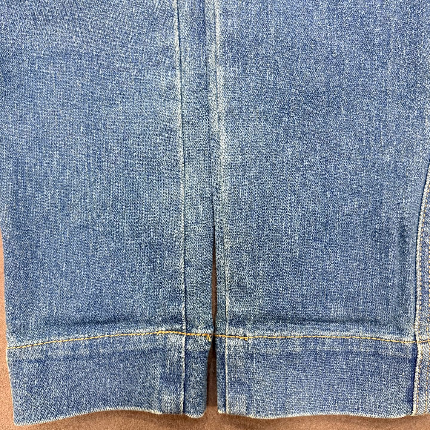 Louis Vuitton Louis Vuitton Monogram Leather Patch Jeans Size 38 Size 27" / US 4 / IT 40 - 6 Thumbnail