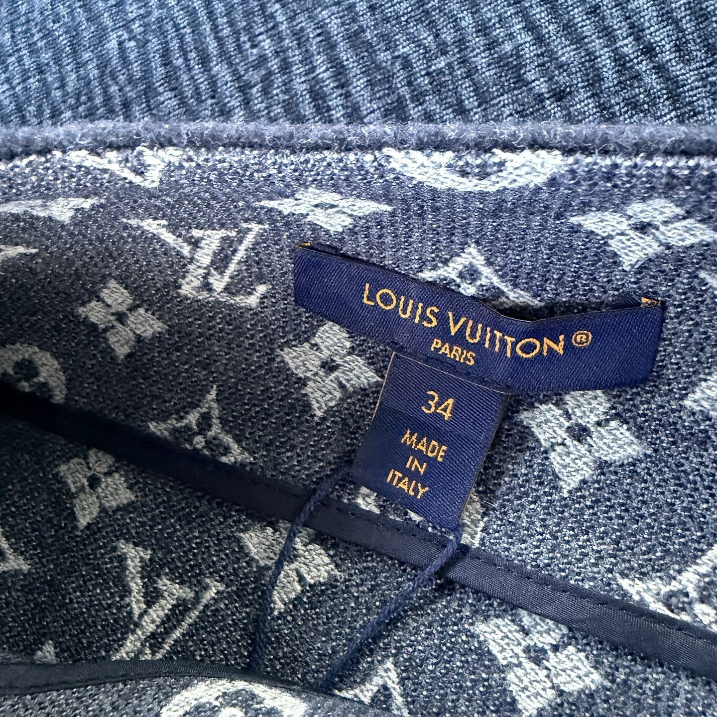 Louis Vuitton Louis Vuitton Chain Detail Mini Skirt Size 34 Size 25" / US 0 / IT 36 - 3 Thumbnail