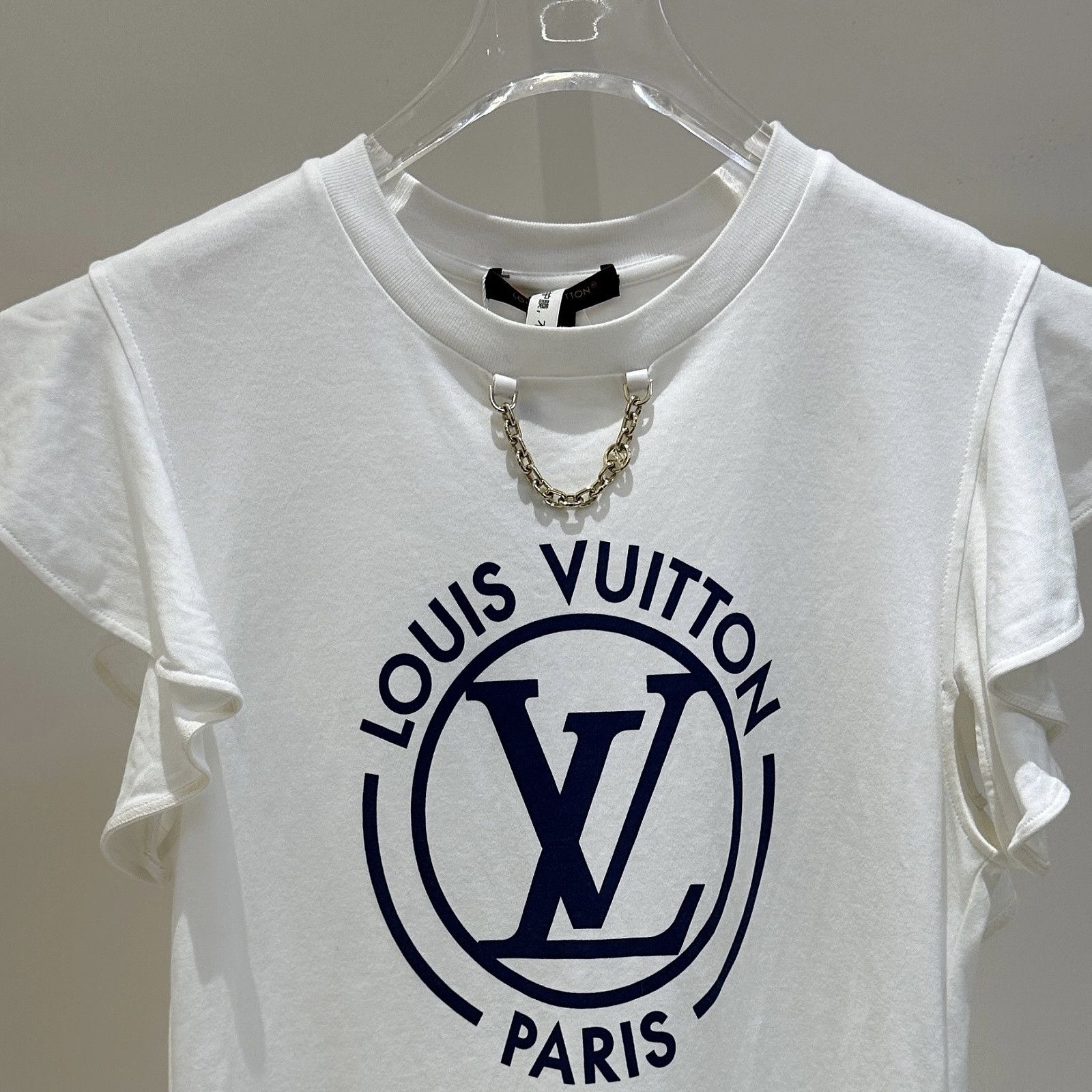 Louis Vuitton Louis Vuitton Chain Detail T-Shirt Size XS Size XS / US 0-2 / IT 36-38 - 6 Thumbnail