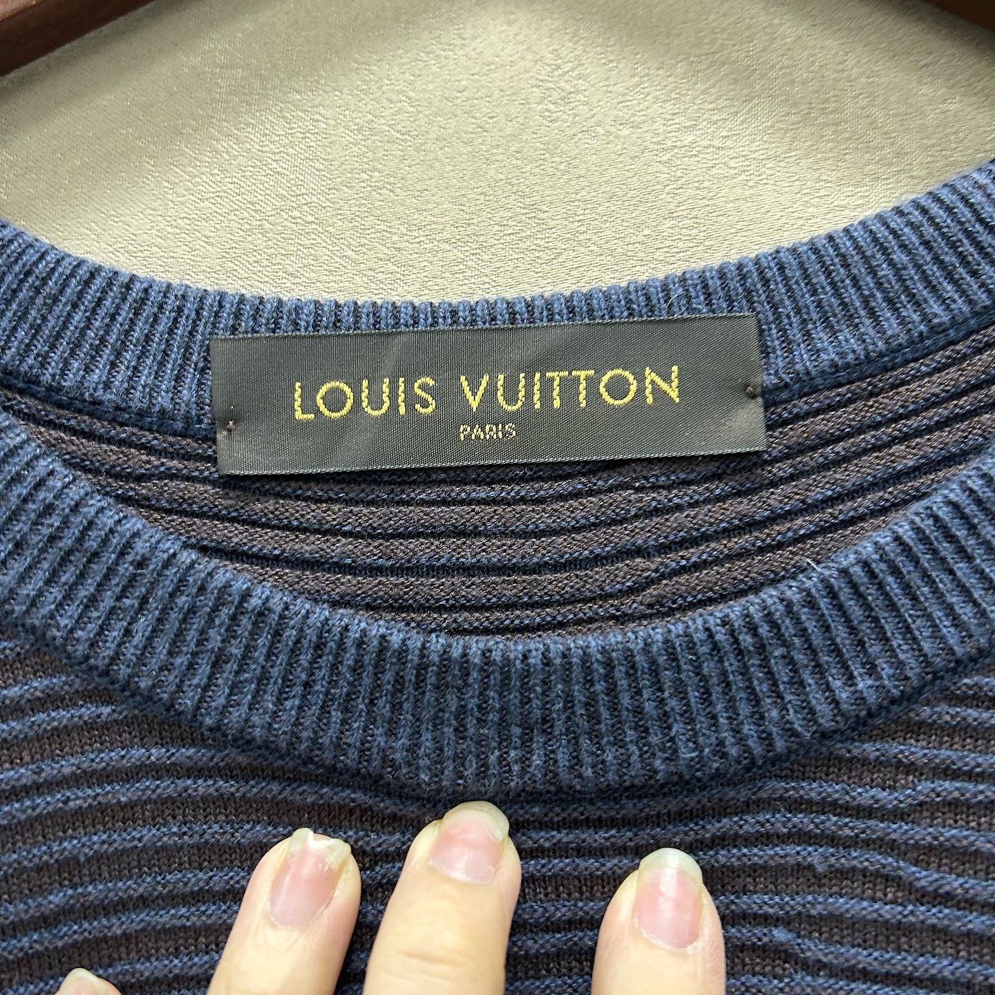 Louis Vuitton Louis Vuitton Logo Stripe Knit Sweater Size L Size US L / EU 52-54 / 3 - 3 Thumbnail
