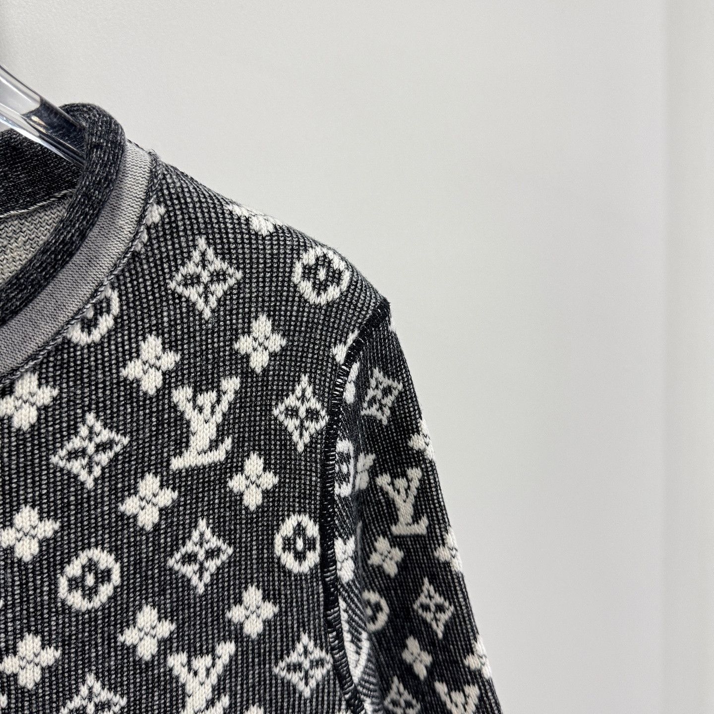 Louis Vuitton Louis Vuitton Monogram Knit Dress Size XS Size XS / US 0-2 / IT 36-38 - 6 Thumbnail