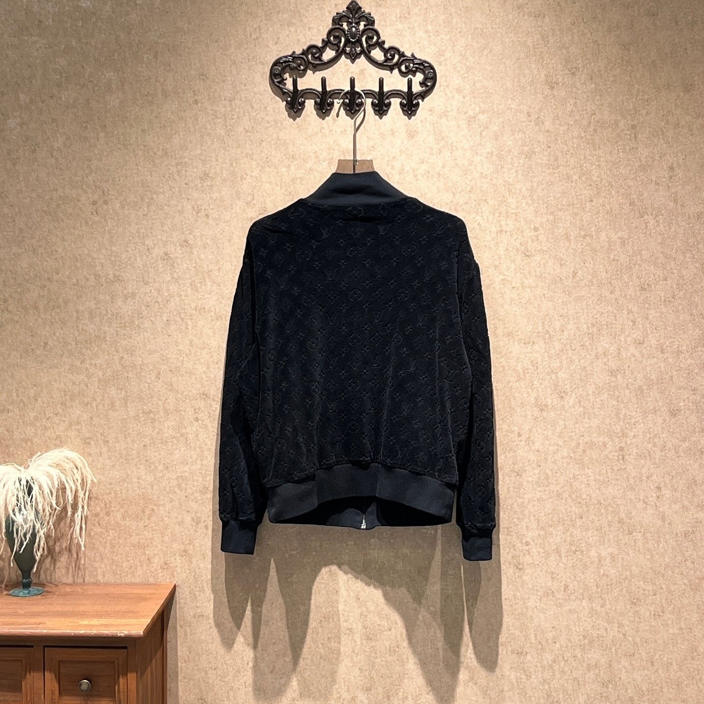 Louis Vuitton Louis Vuitton Monogram Velour Zip-Up Jacket XL Size US XL / EU 56 / 4 - 2 Thumbnail